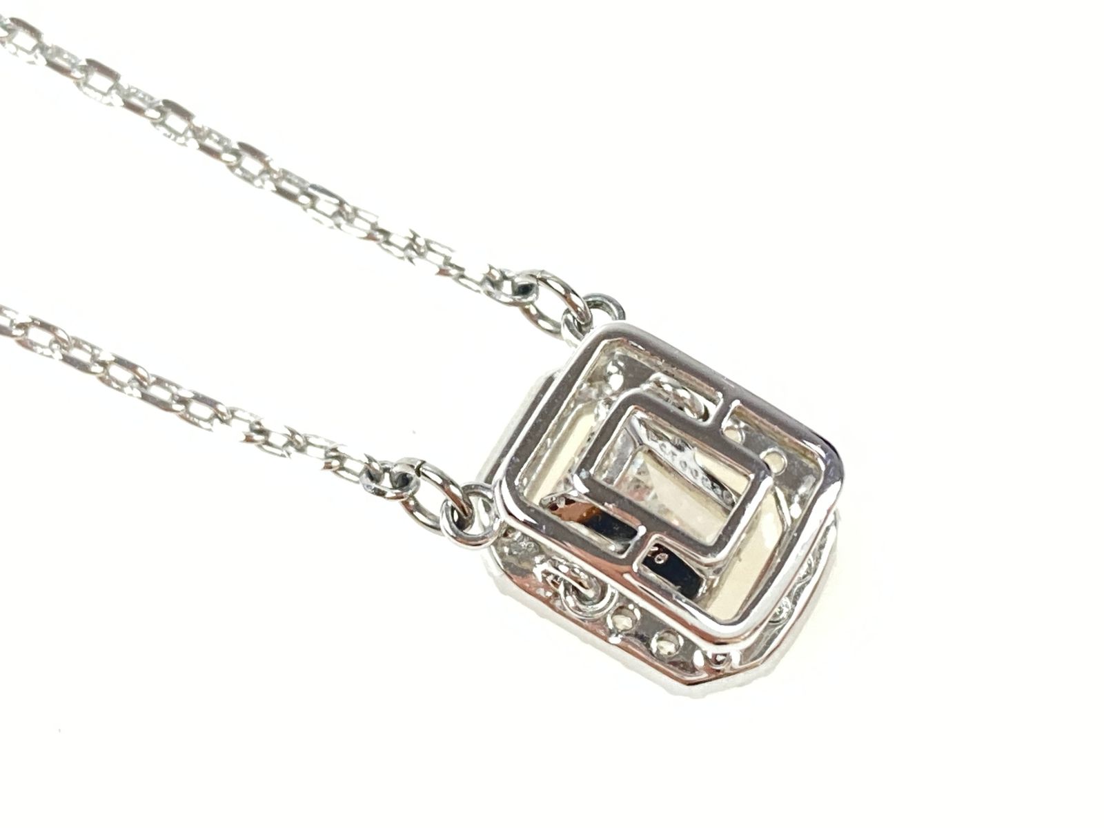 新品✨スワロフスキー ネックレス スイング スクエア クリスタル シルバー系 スワロフスキー SWAROVSKI クリスタル スクエア スイング