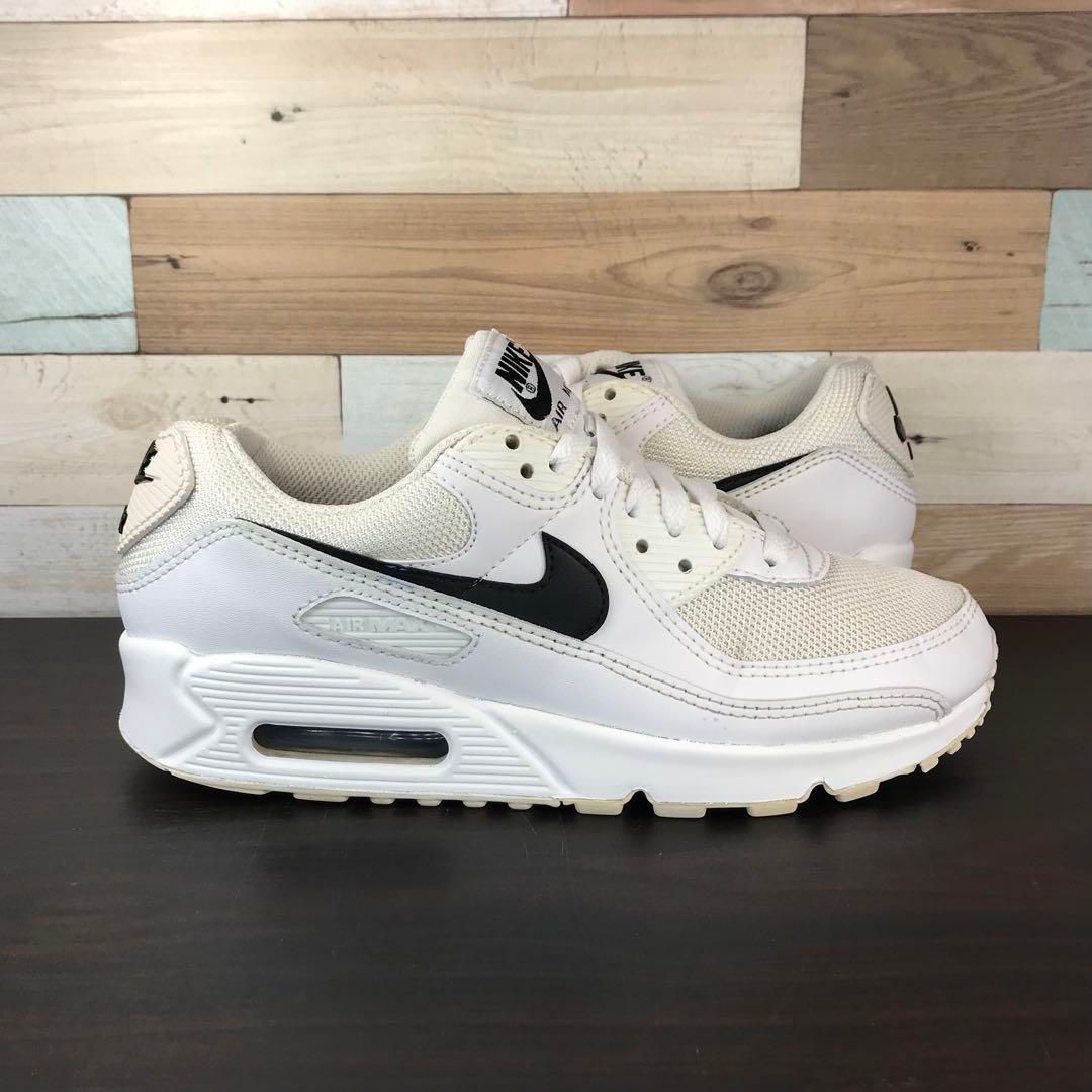 NIKE エアマックス　24.5㎝　ナイキ　白　ホワイト　黒　CQ2560 靴 NIKE W AIR MAX 90 