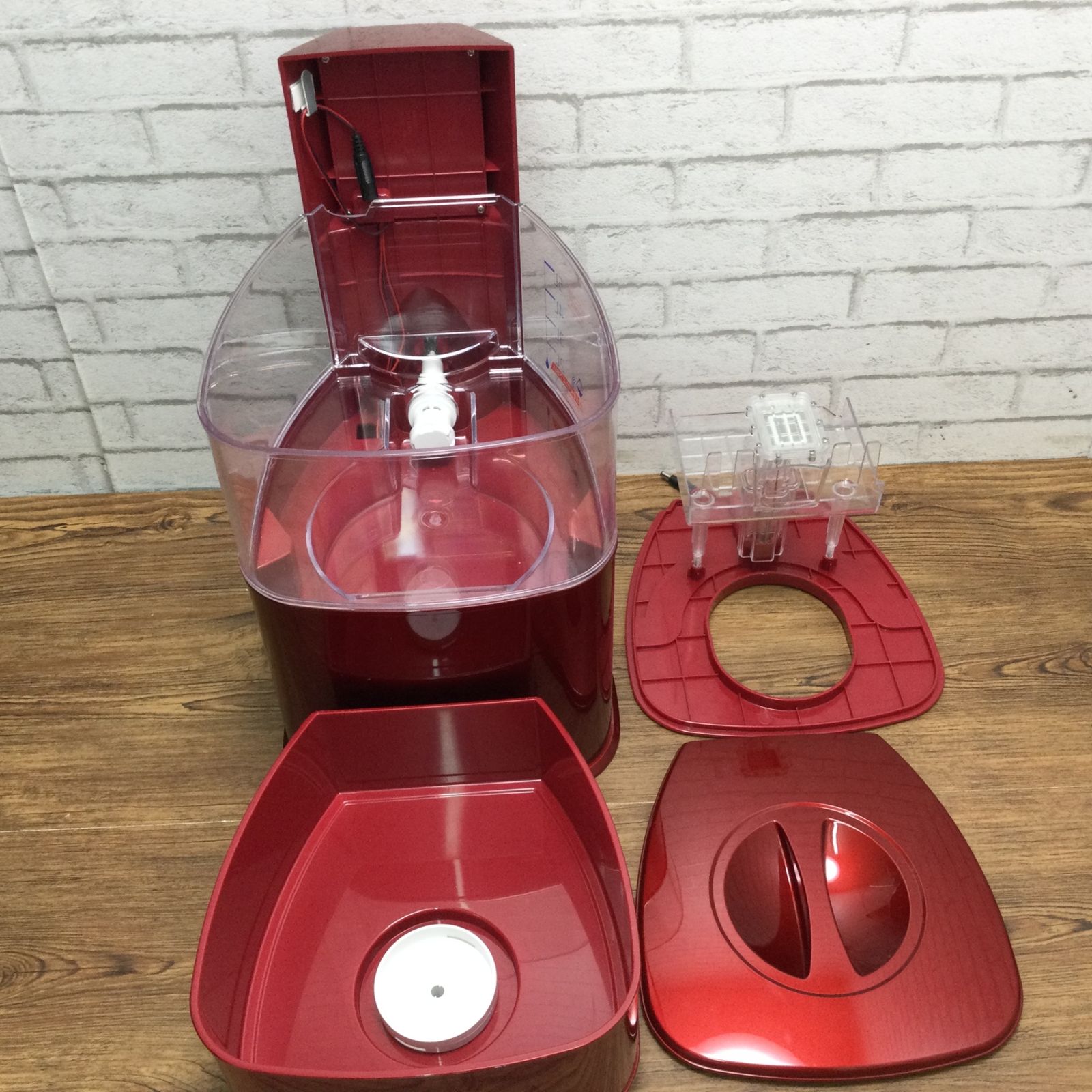 新品　アクアオアシス　H2 水素水生成器　水素水生成器　レッド　赤　送料無料 Amazon｜AQUA OASIS H2 (レッド)｜据置型・ビルトイン・水栓一