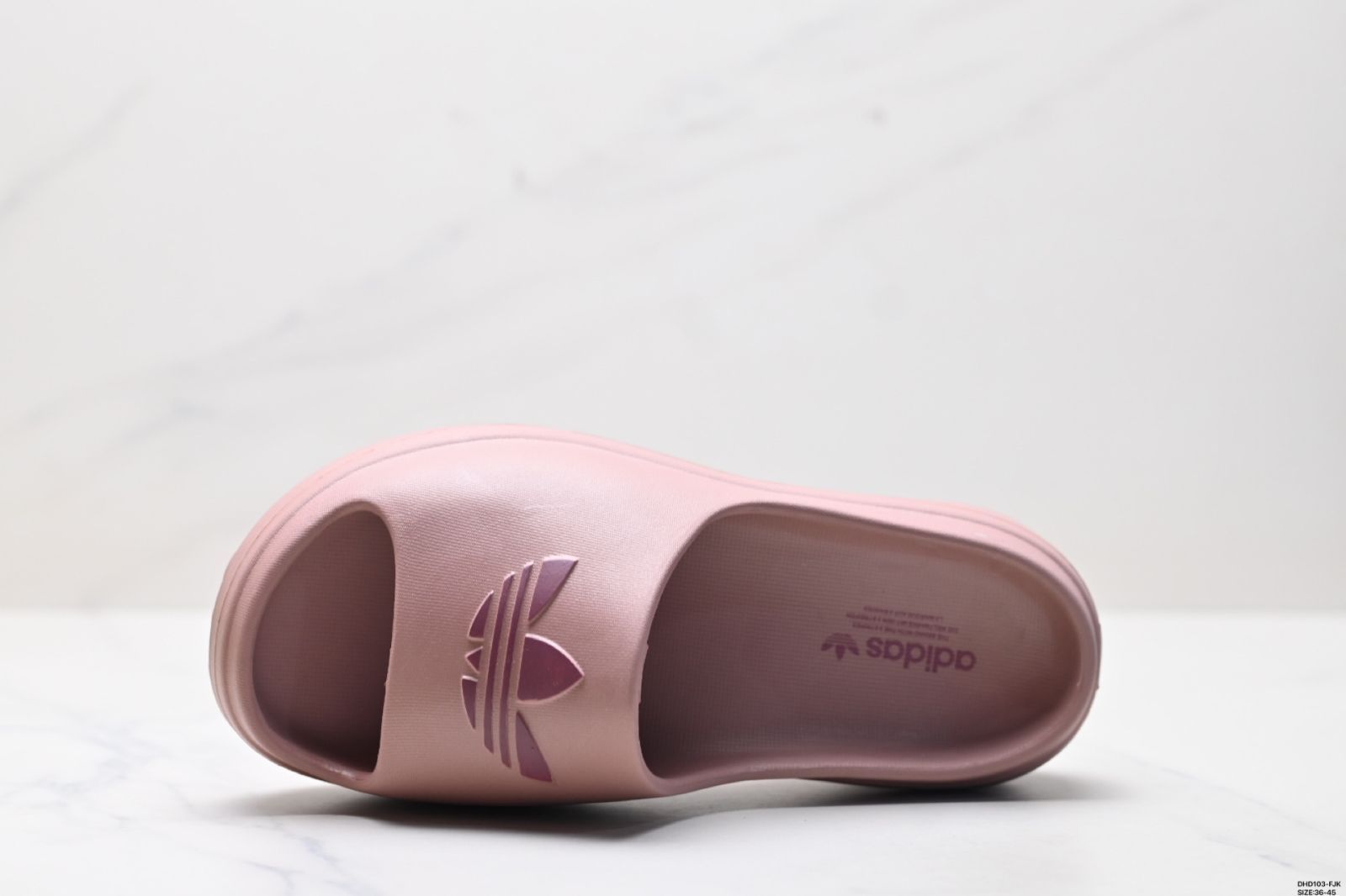 大人気★adidas ADIFOM スタン サンダル /ADIFOM STAN SLIDES Adifom スタン サンダル / Adifom Stan Slides / 厚底サンダル