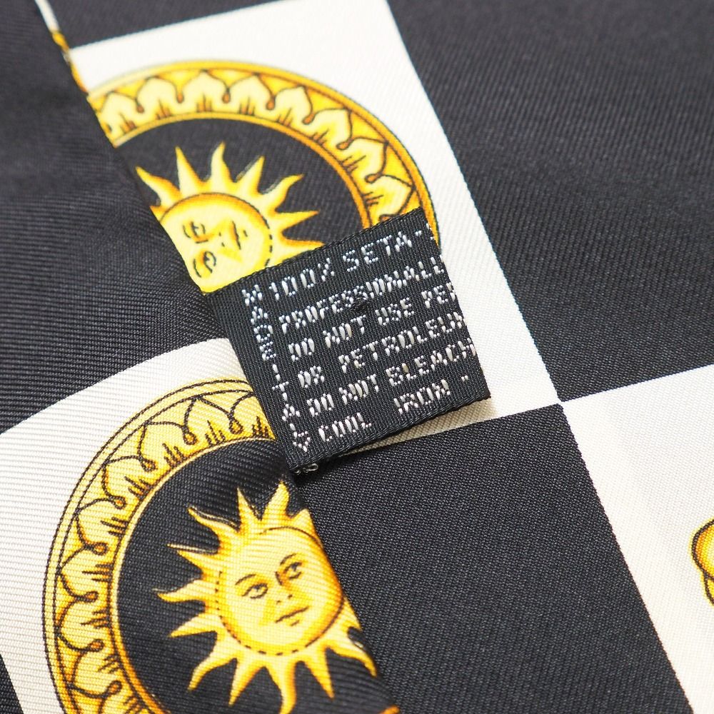 新品未使用‼︎ VERSACE ヴェルサーチ メデューサ マフラー ストール VERSACE - VERSACE ヴェルサーチ ストール メデューサ チェック