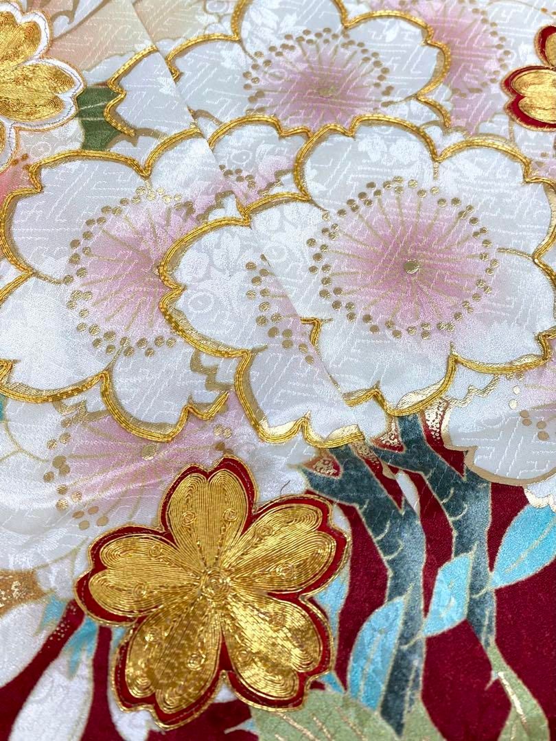 コラボ振袖 仮絵羽 舞台衣装 金駒 金彩 川栄李奈 正絹 未仕立て品 八掛付き 振袖 仮絵羽 舞台衣装 金駒 金彩 部分絞り 正絹 未仕立て品 八掛付き