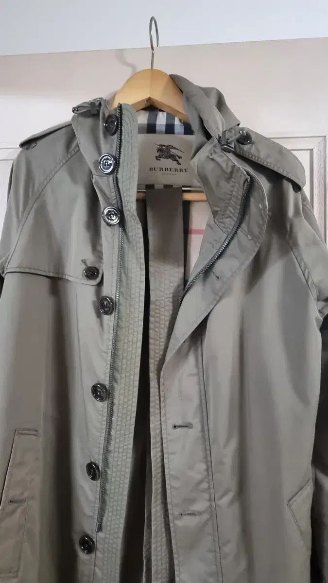 バーバリー カーキ WHO フード トレンチコート GMサイズ ヴィンテージ