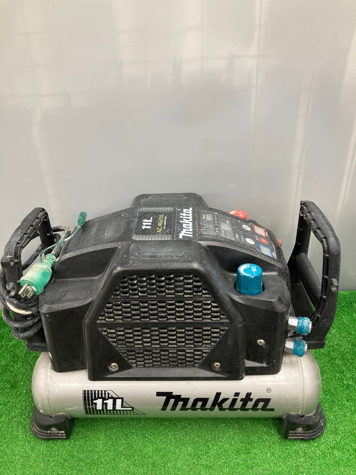 Makita AC462XLHエアコンプレッサーused Makita AC462XLHエアコンプレッサーused