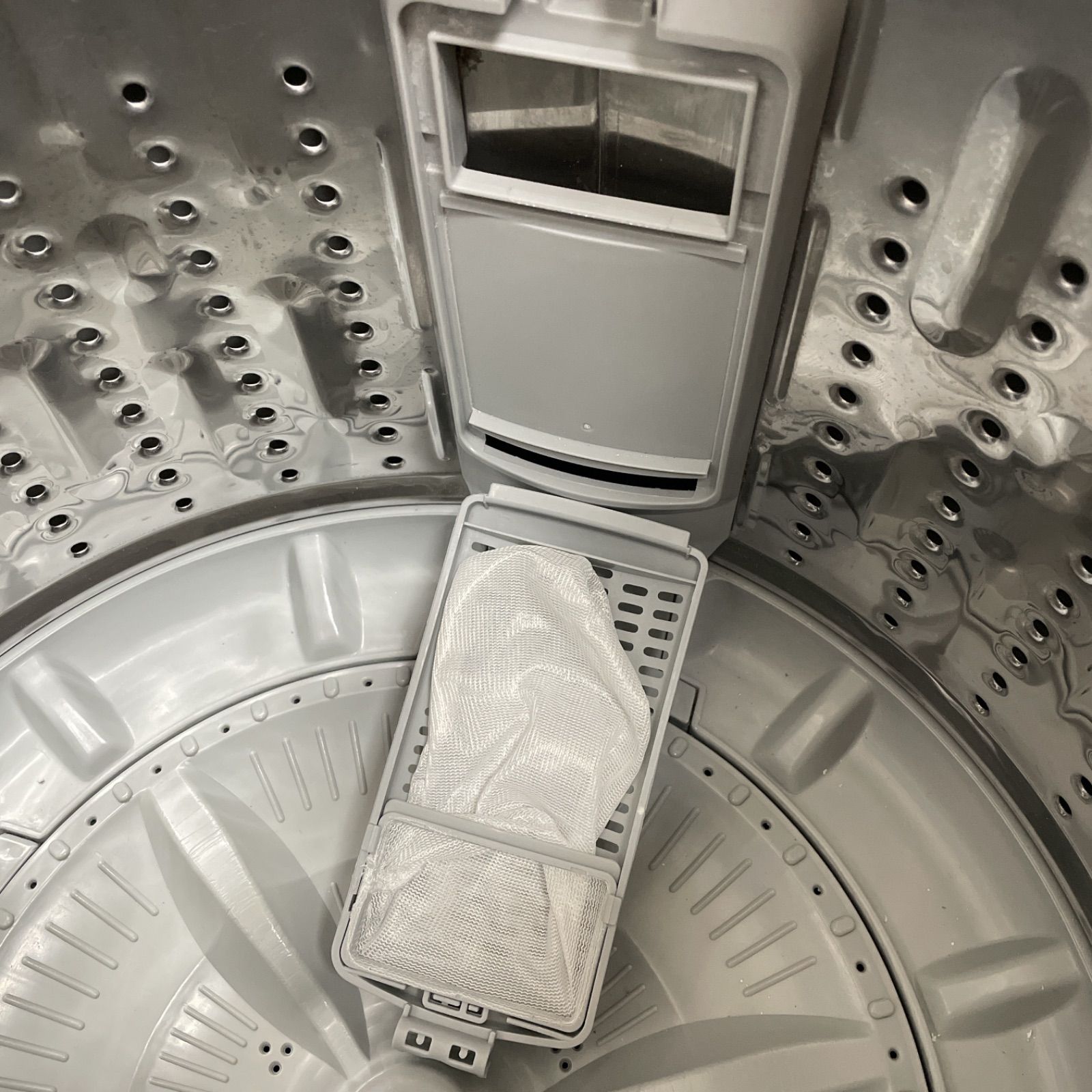 名古屋市近郊配送設置無料⭐I684 🌈 TOSHIBA 洗濯機（4.5㎏）18年製 AW  