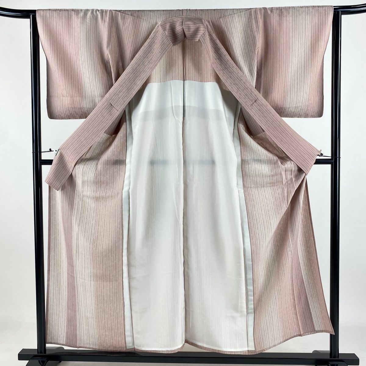 ピンクベージュ 正絹