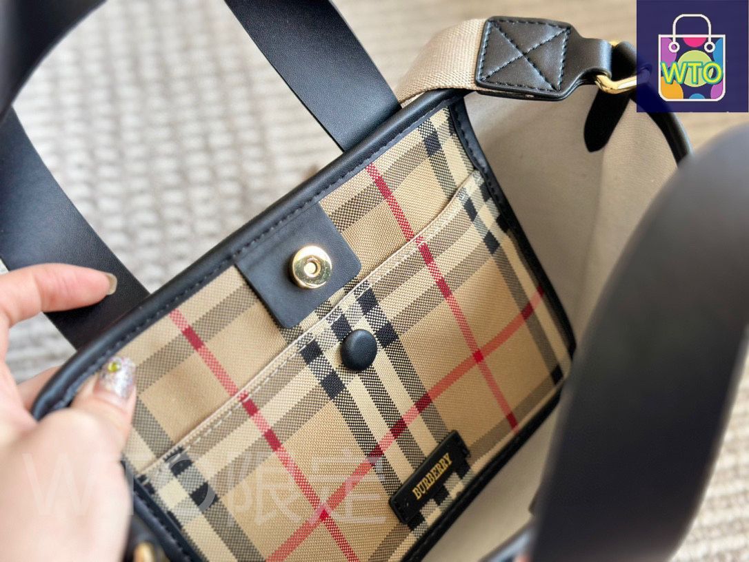 今日特価】Burberry バーバリー トートバッグ ナイロン製