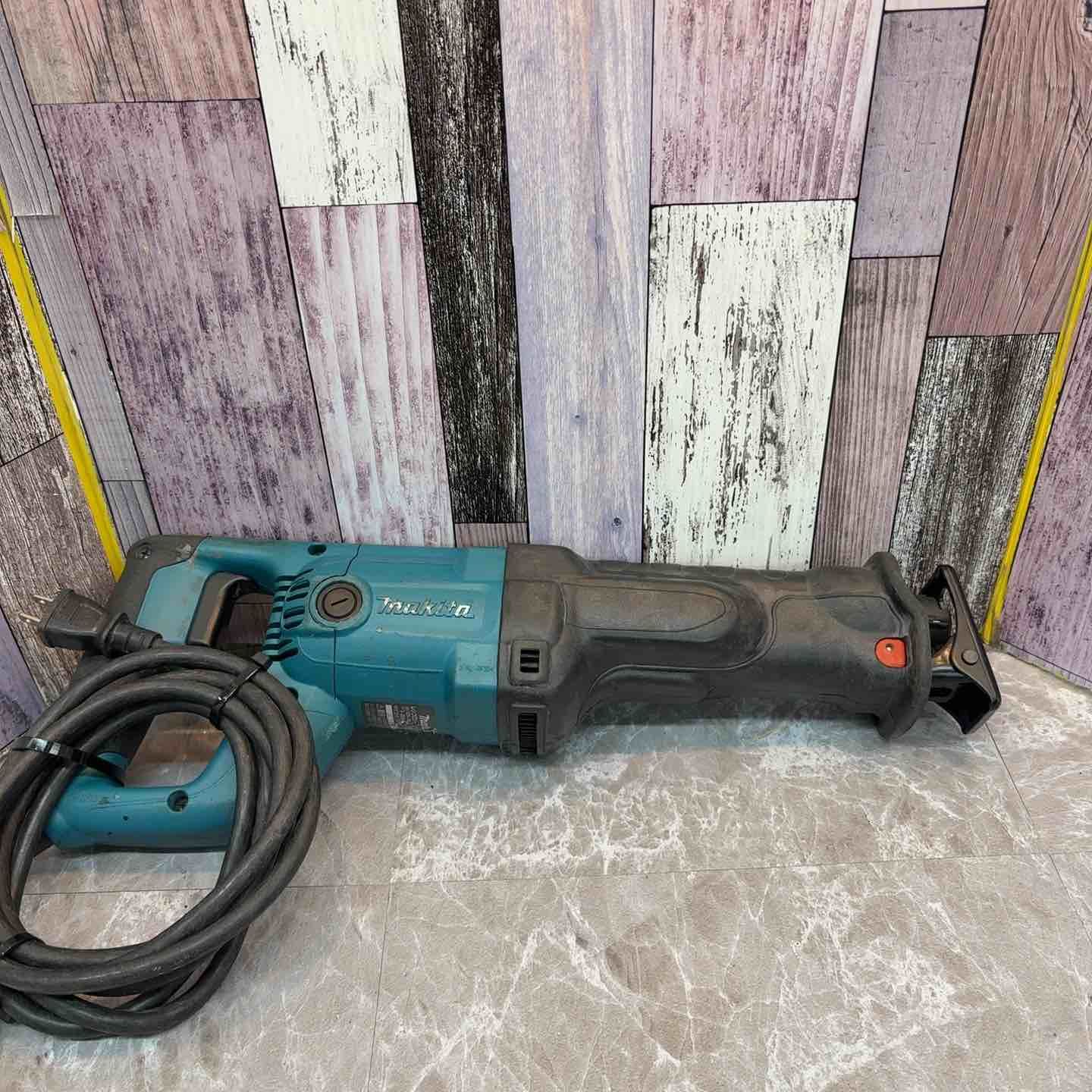 JR3050T