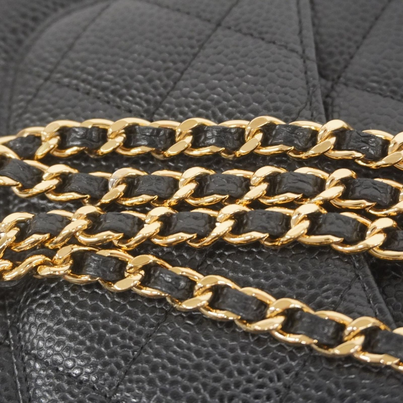 Chanel シャネル