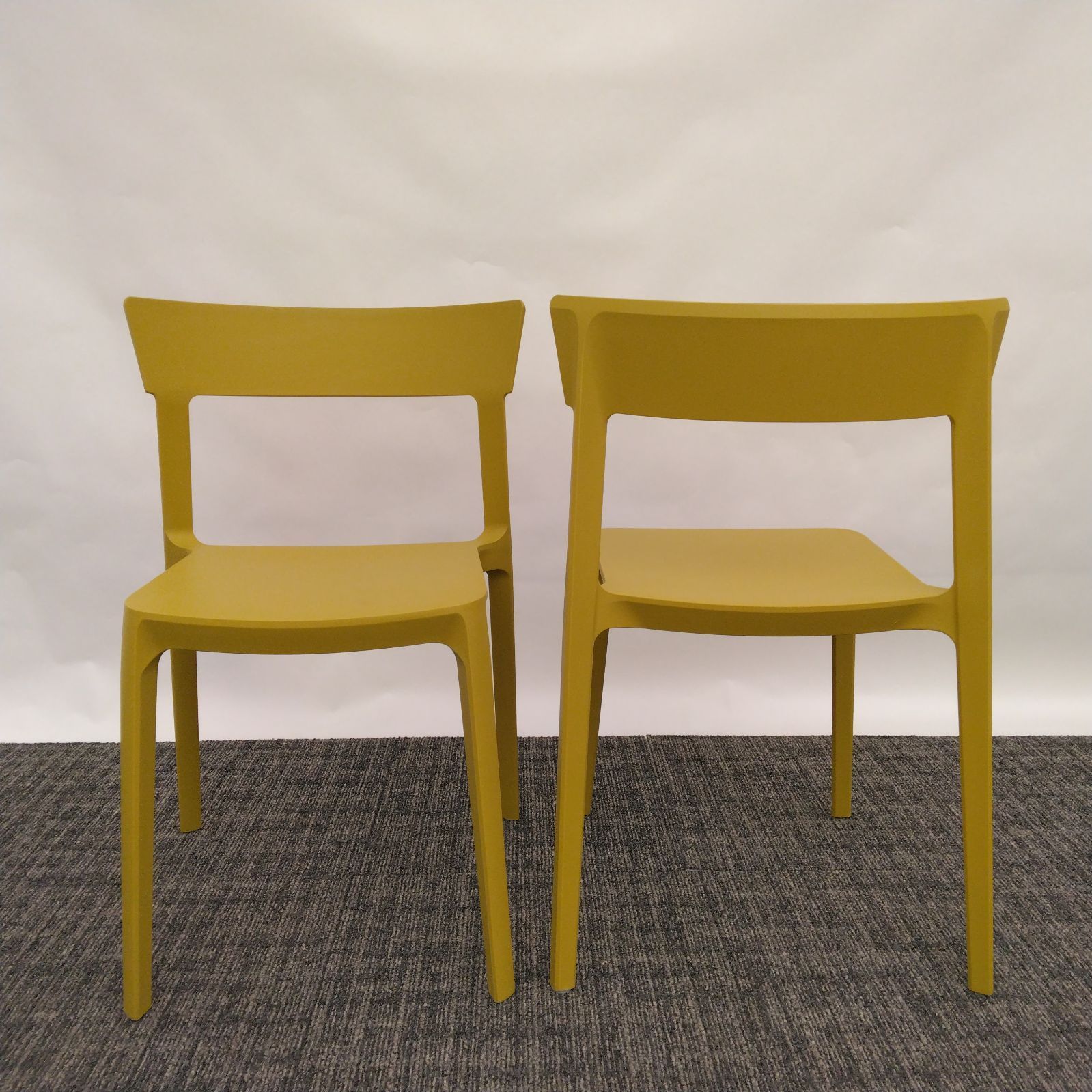 ＴＯＯＵ by Simone Viola★トゥー★アームレスチェア★４脚セット Toou Ta Chairs by Simone Viola - AptDeco