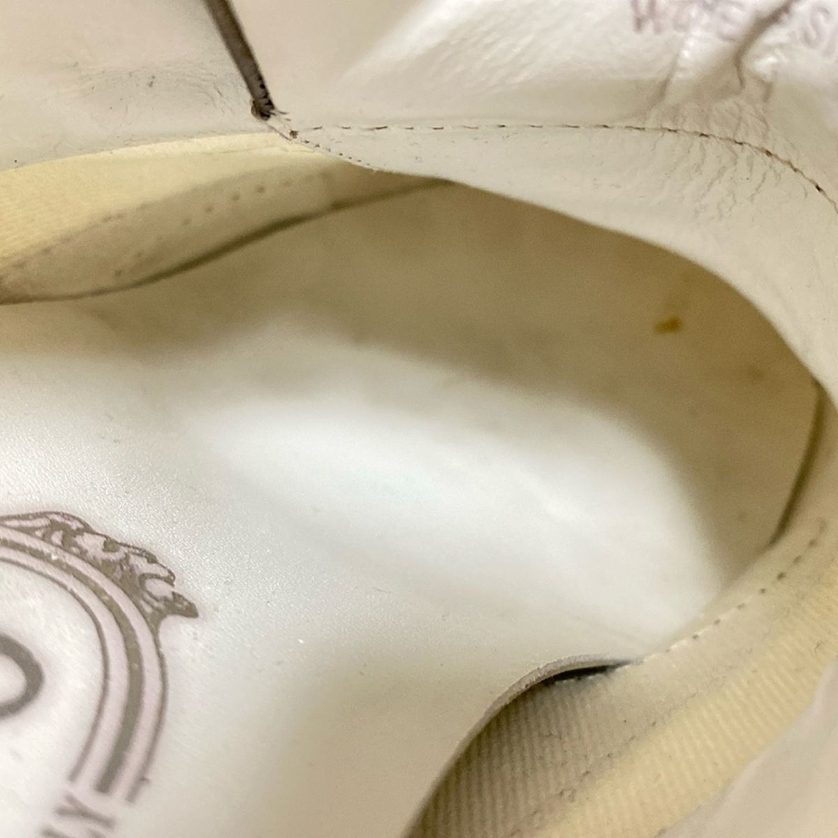 TOD'S(トッズ) スニーカー 36 1/2 レディース - アイボリー TOD'S(トッズ) スニーカー 36 1/2 レディース - アイボリー