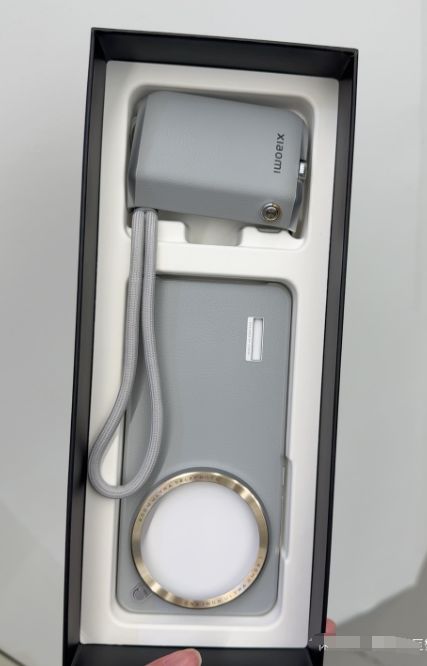 Xiaomi 15 Ultra フオトグラフィ一キット グレー 中国