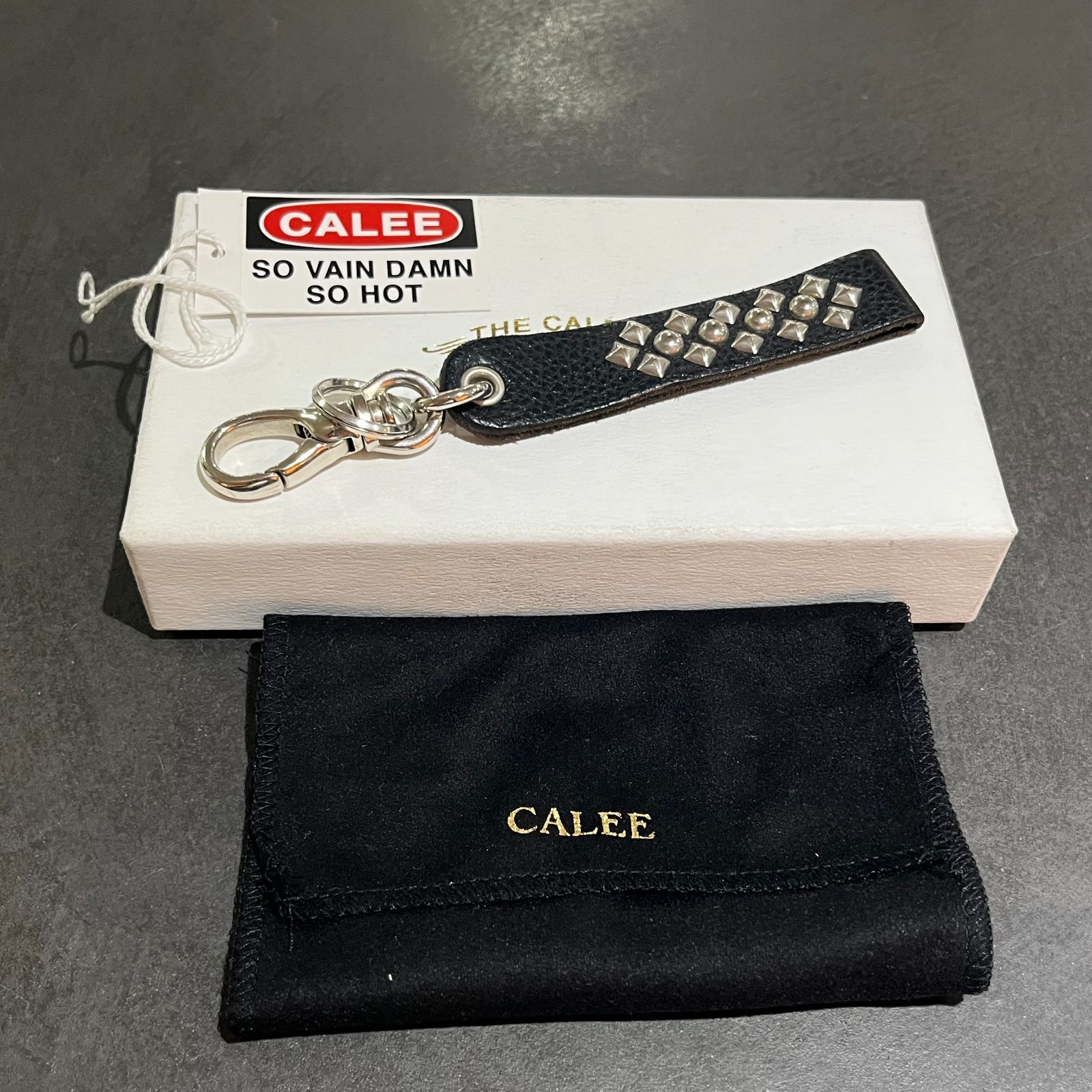 CALEE Studs & Embossing assort leather key ring D スタッズ レザー
