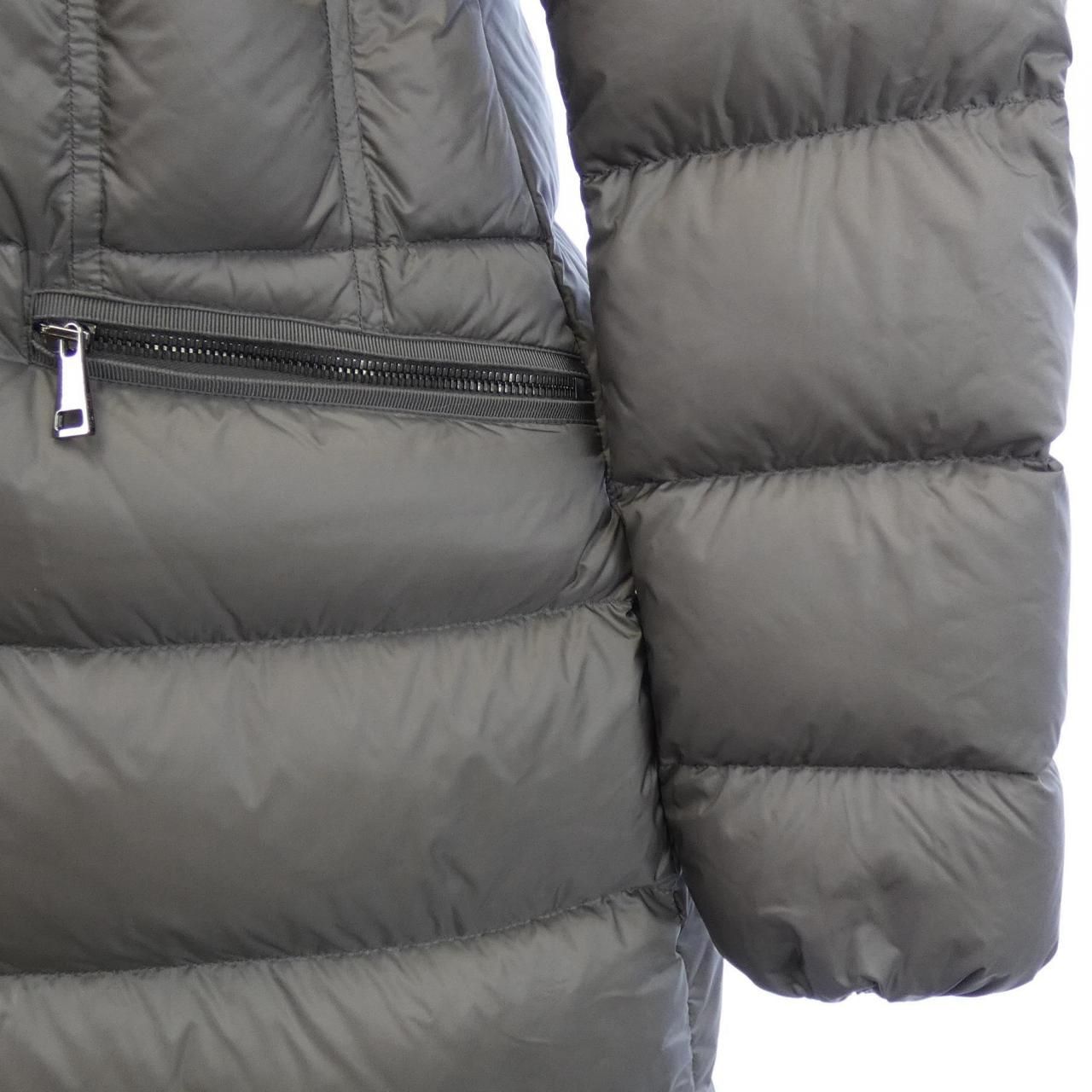 モンクレール MONCLER
