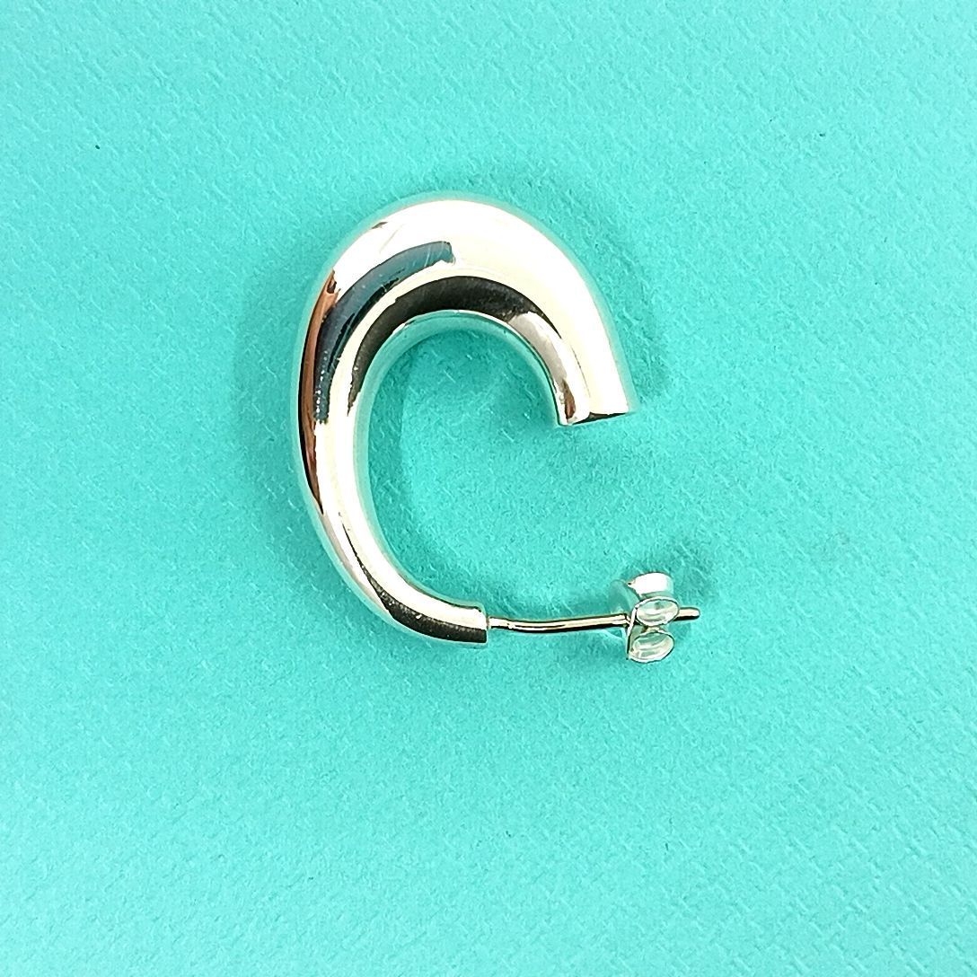 柄 ティファニー ハーフフープピアス 片耳のみ 社外キャッチ 変色予防処理＆殺菌済 絶対大特恵！