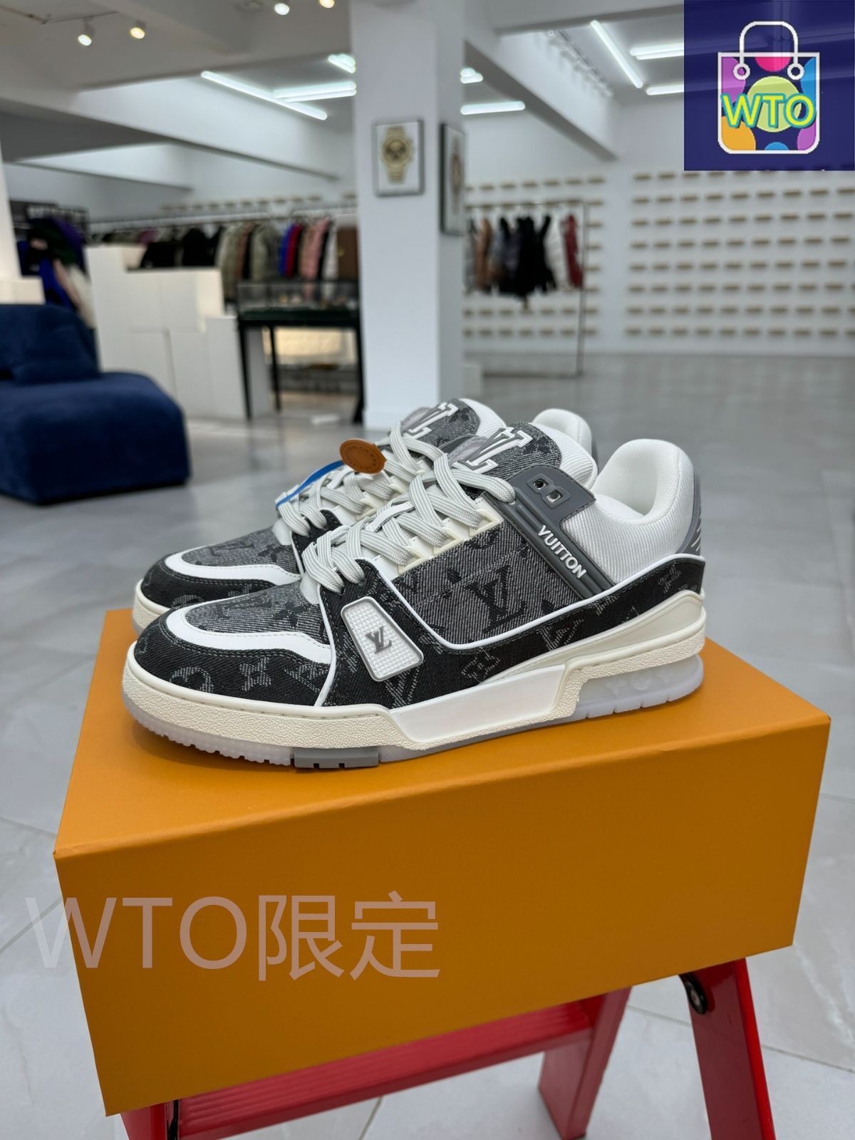 Louis Vuitton トレーナーカラー 75 - ブラック＆グレーデニム｜WTO通販｜ ♥-WTO輸入-JNF57