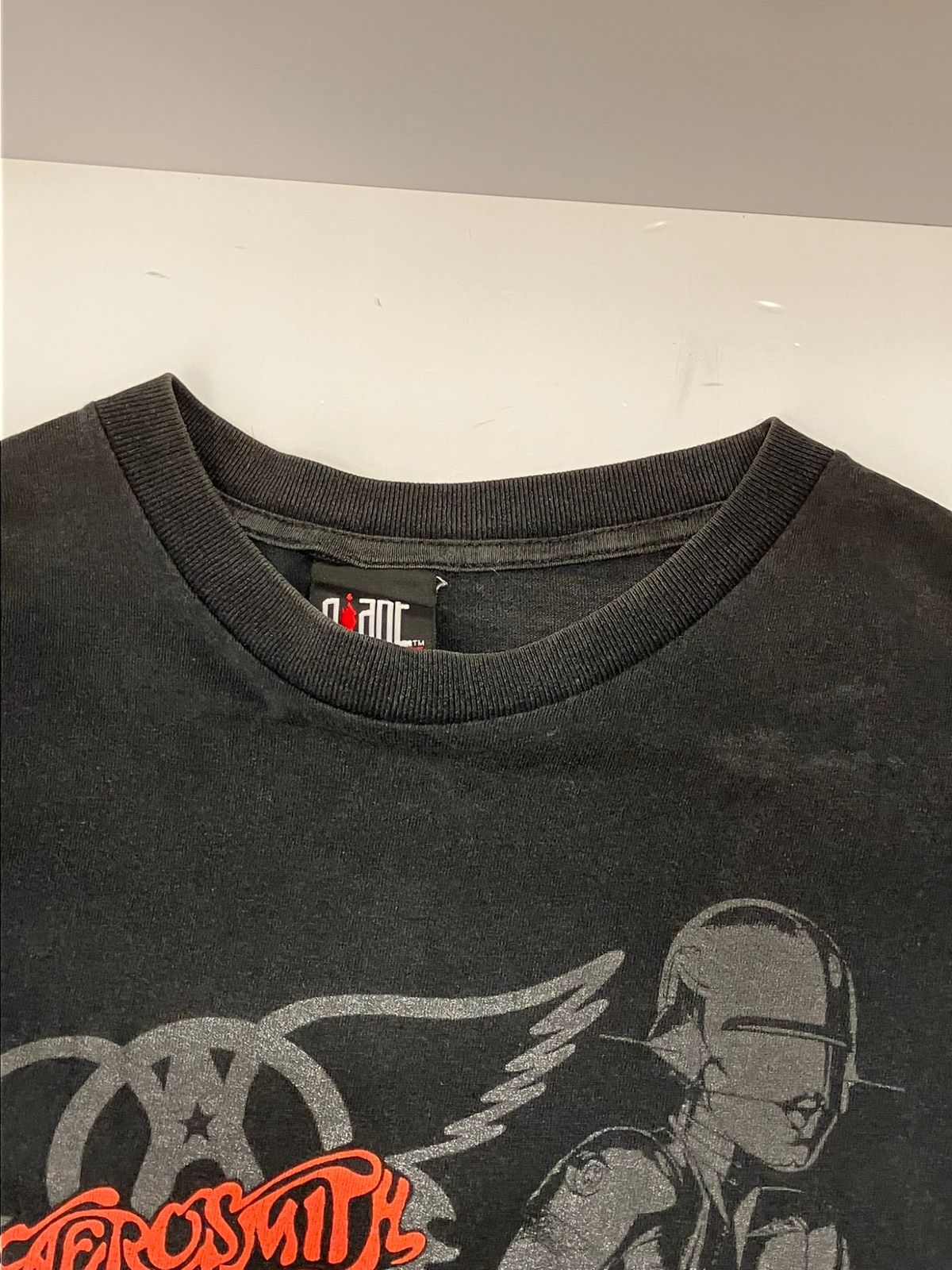 AEROSMITH エアロスミス Tシャツ Mサイズ GIANT 2001 新品 ヴィンテージ バンドTシャツ AEROSMITH 半袖Tシャツ giantタグ