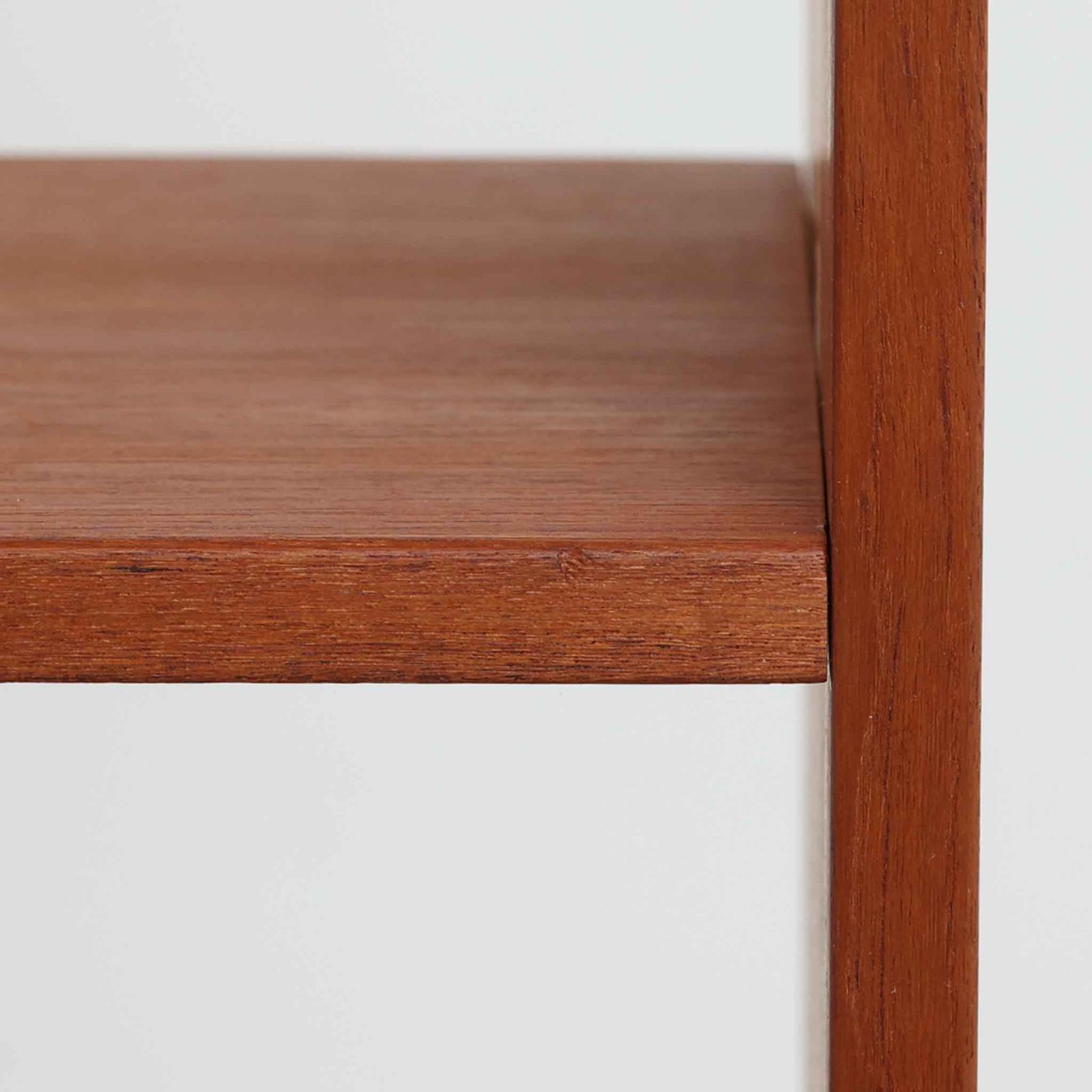 オープンシェルフ