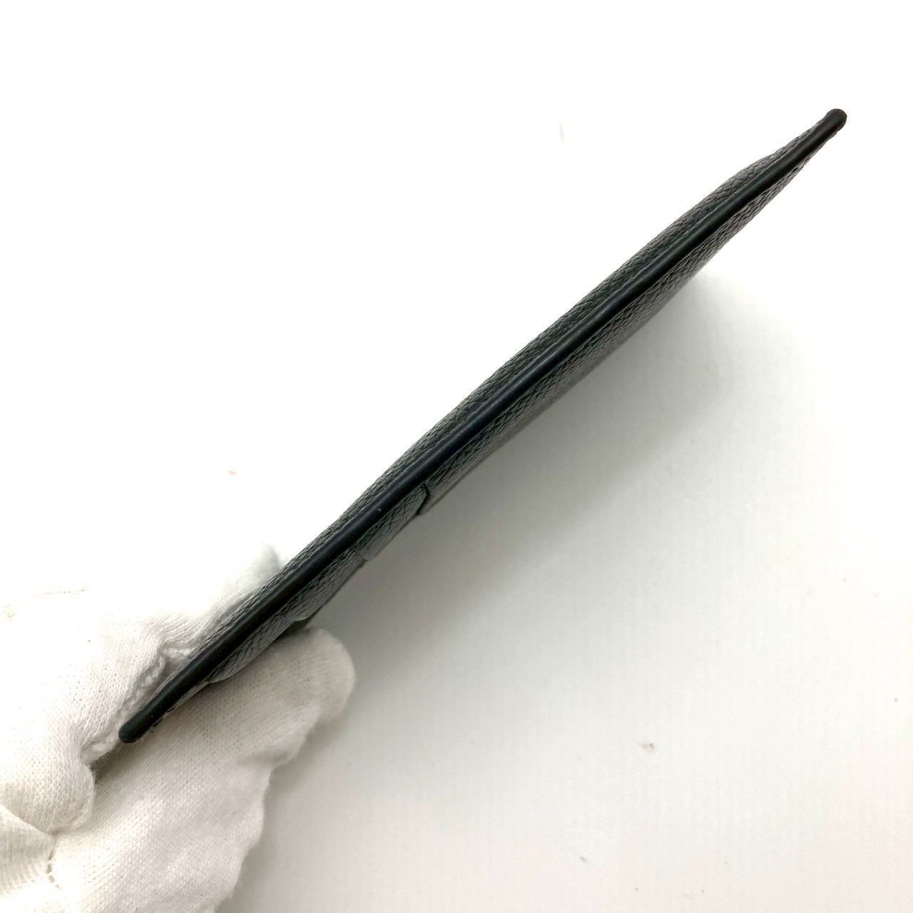 小銭入れ レザー