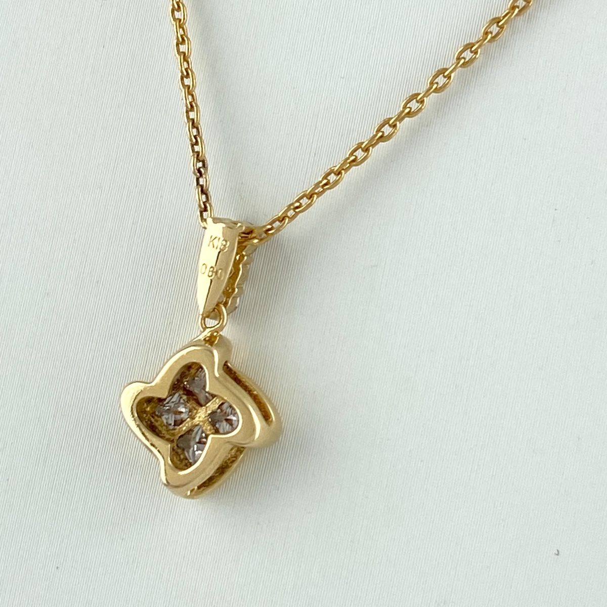 サザンクロス フラワーモチーフ ペンダントトップ K18 イエロー  