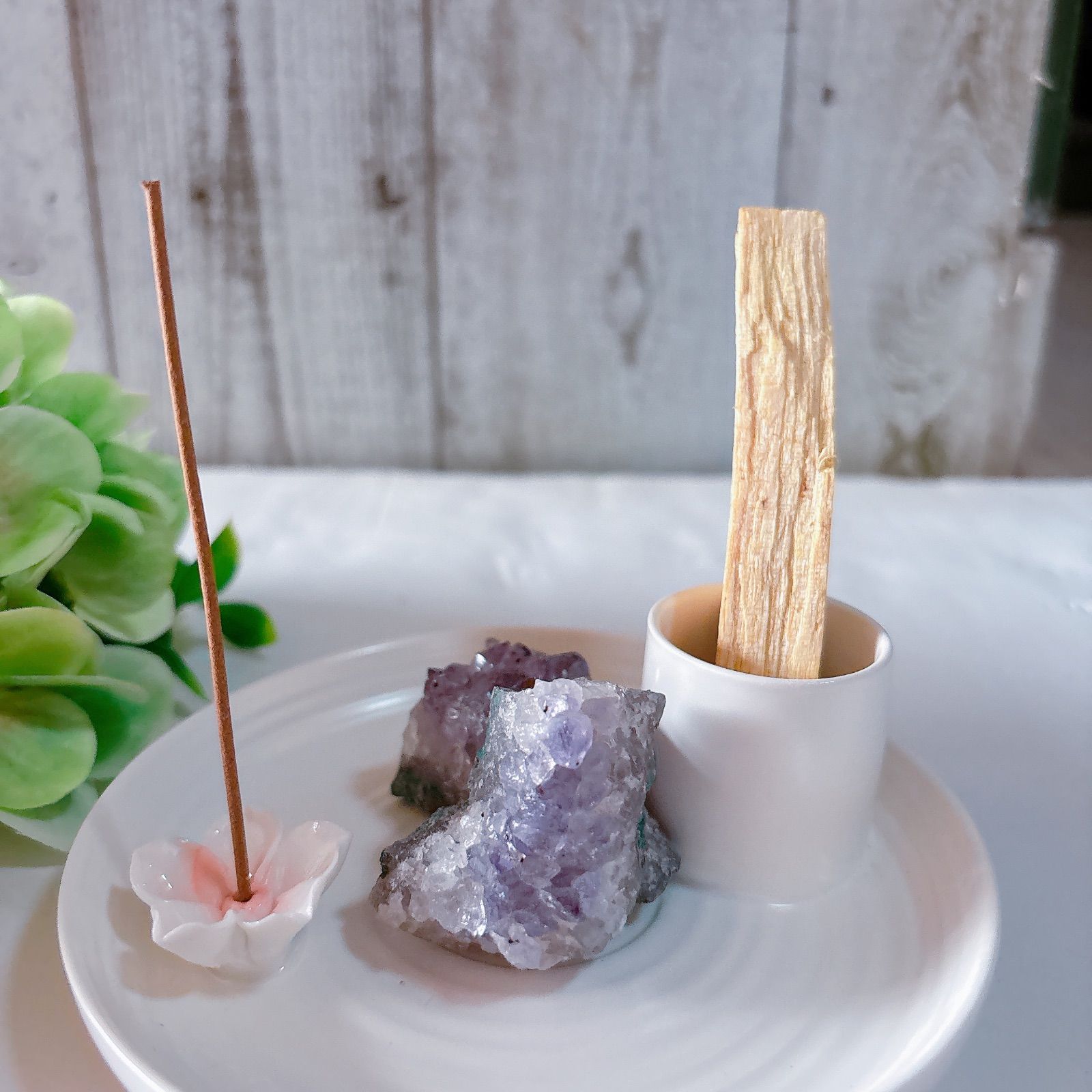 たっぷり‼️【150本】老山壇香 天然白檀10cm 約15分燃焼 サンダル