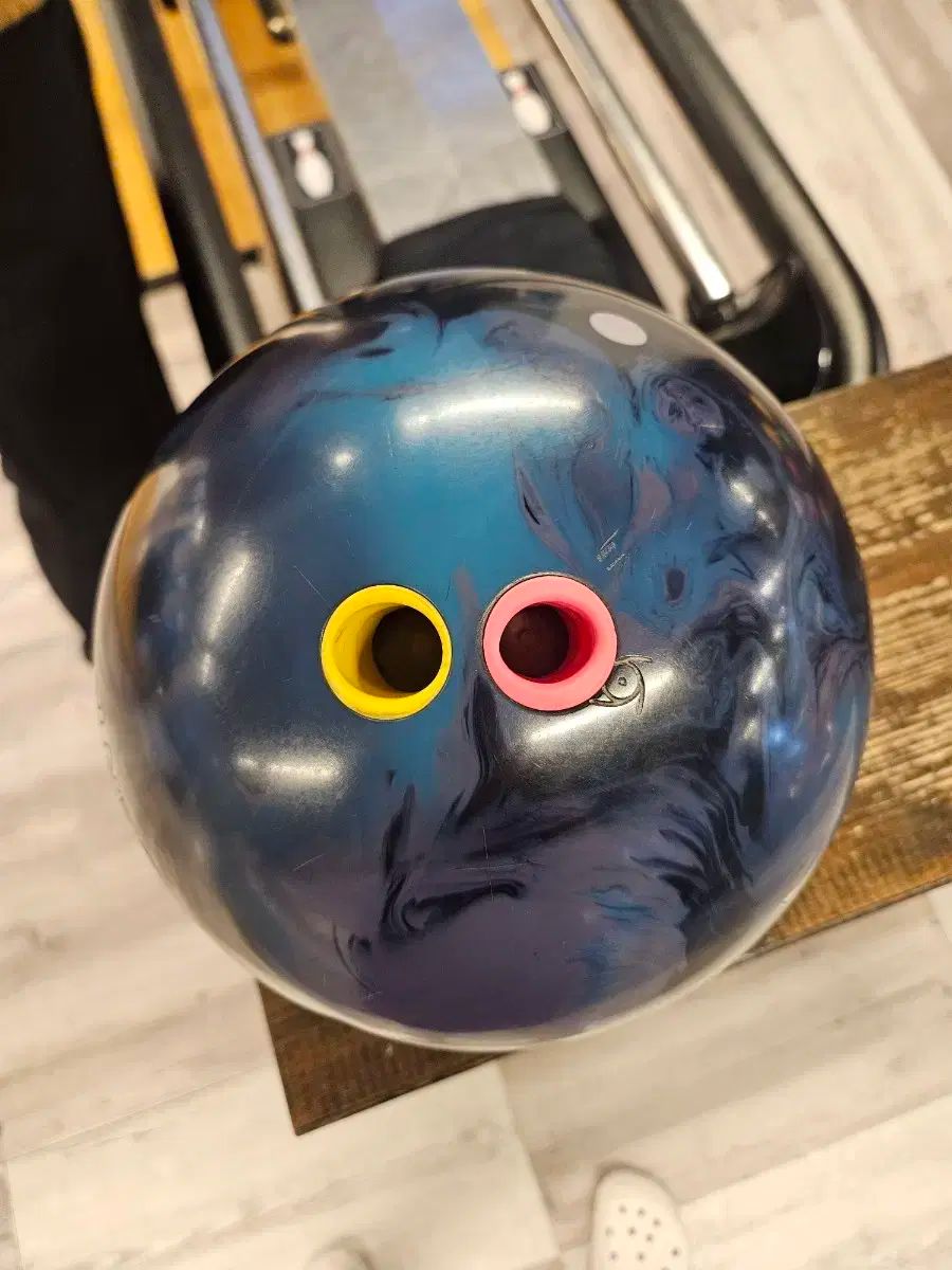 サミットアセント ボウリングボール 15ポンド ボウリング サミットアセント ボウリングボール 15ポンド