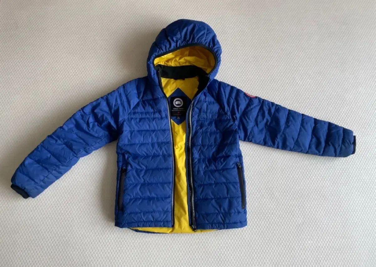 ジュニア ケナダグースジャケット 14 16y