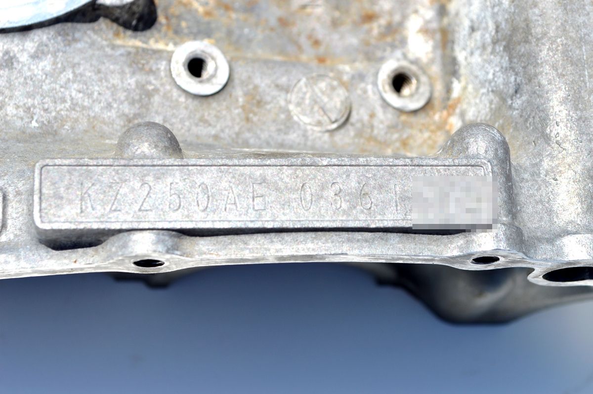カワサキ Z250FT アッパークランクケース 中古品 当時物 - メルカリ