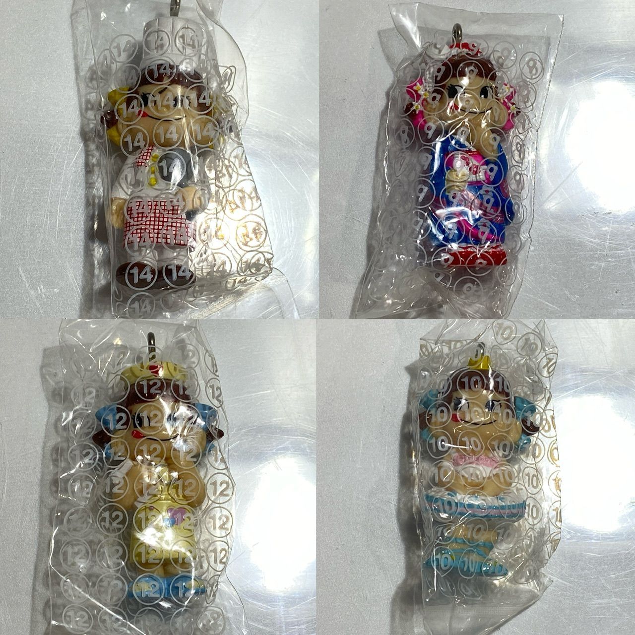 不二家 ペコちゃん ポコちゃん フィギュアキーホルダー 16点セット
