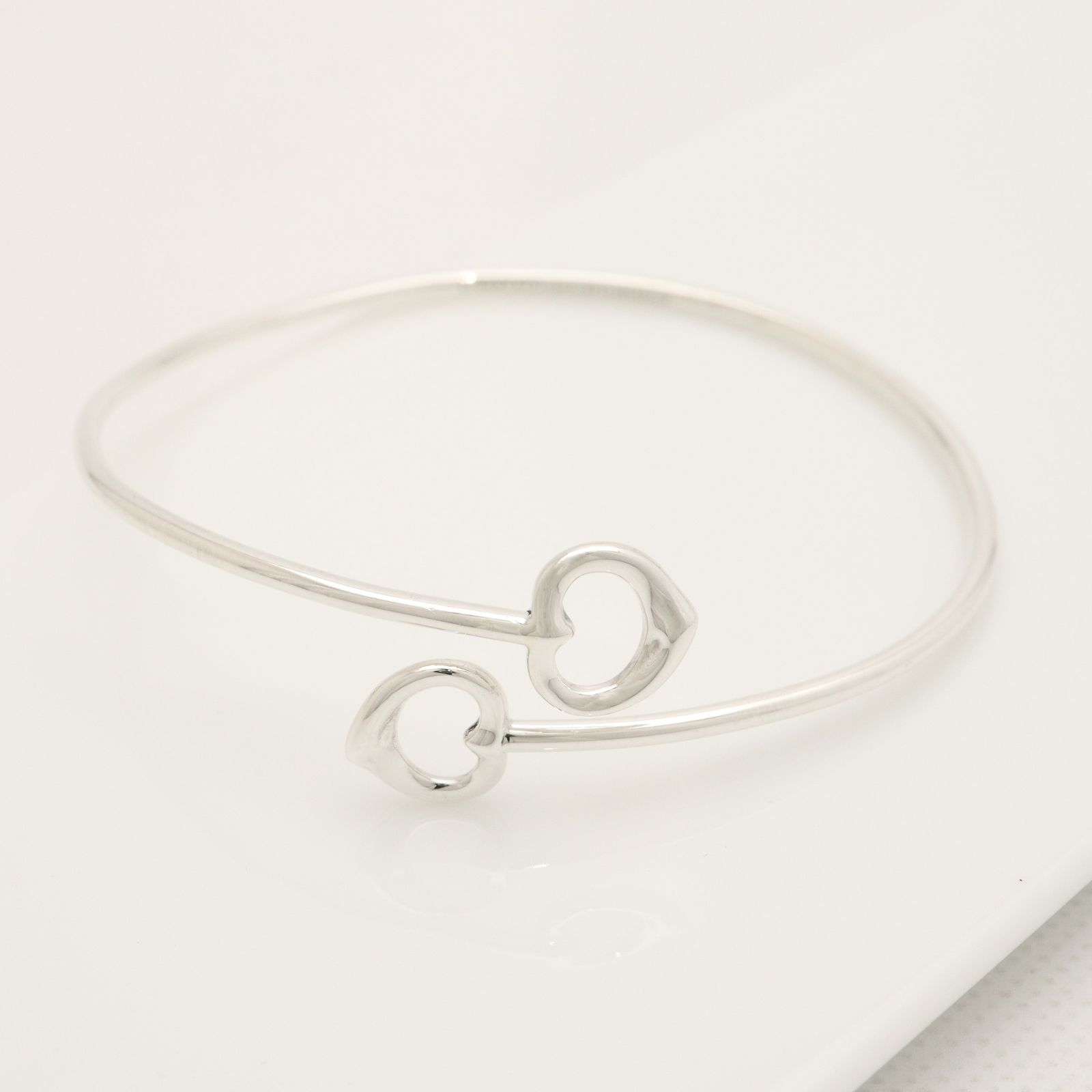 美品】ティファニー TIFFANY&Co. ダブル オープン ハート バングル 