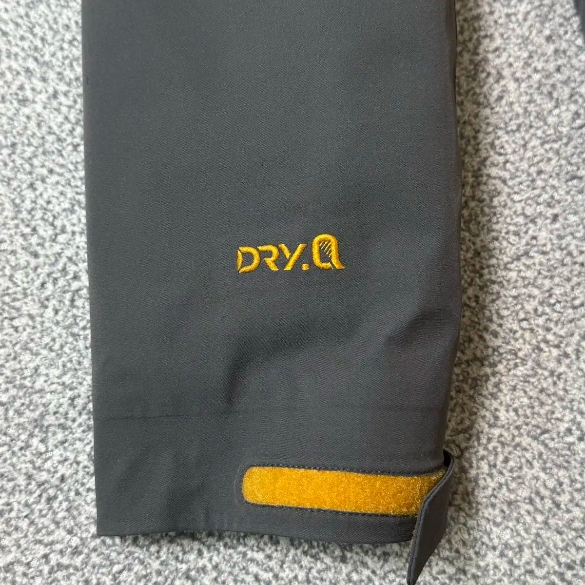 ハードウェア ドライ