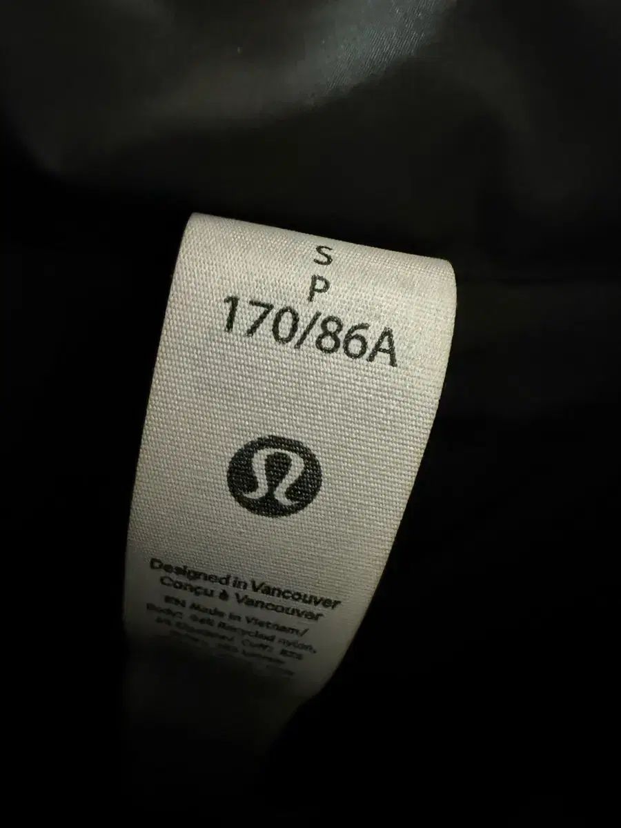 lululemon ルルレモン 登録者 フード ジャケット