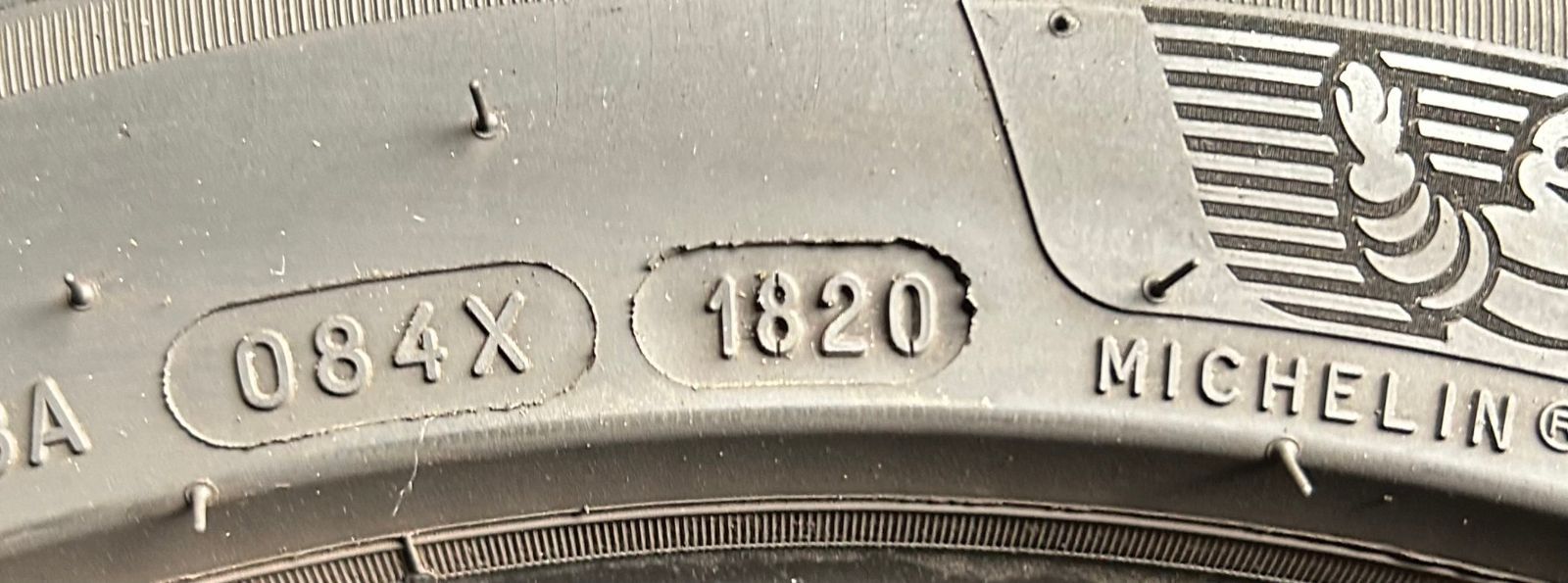 225|45R17 245|40R17