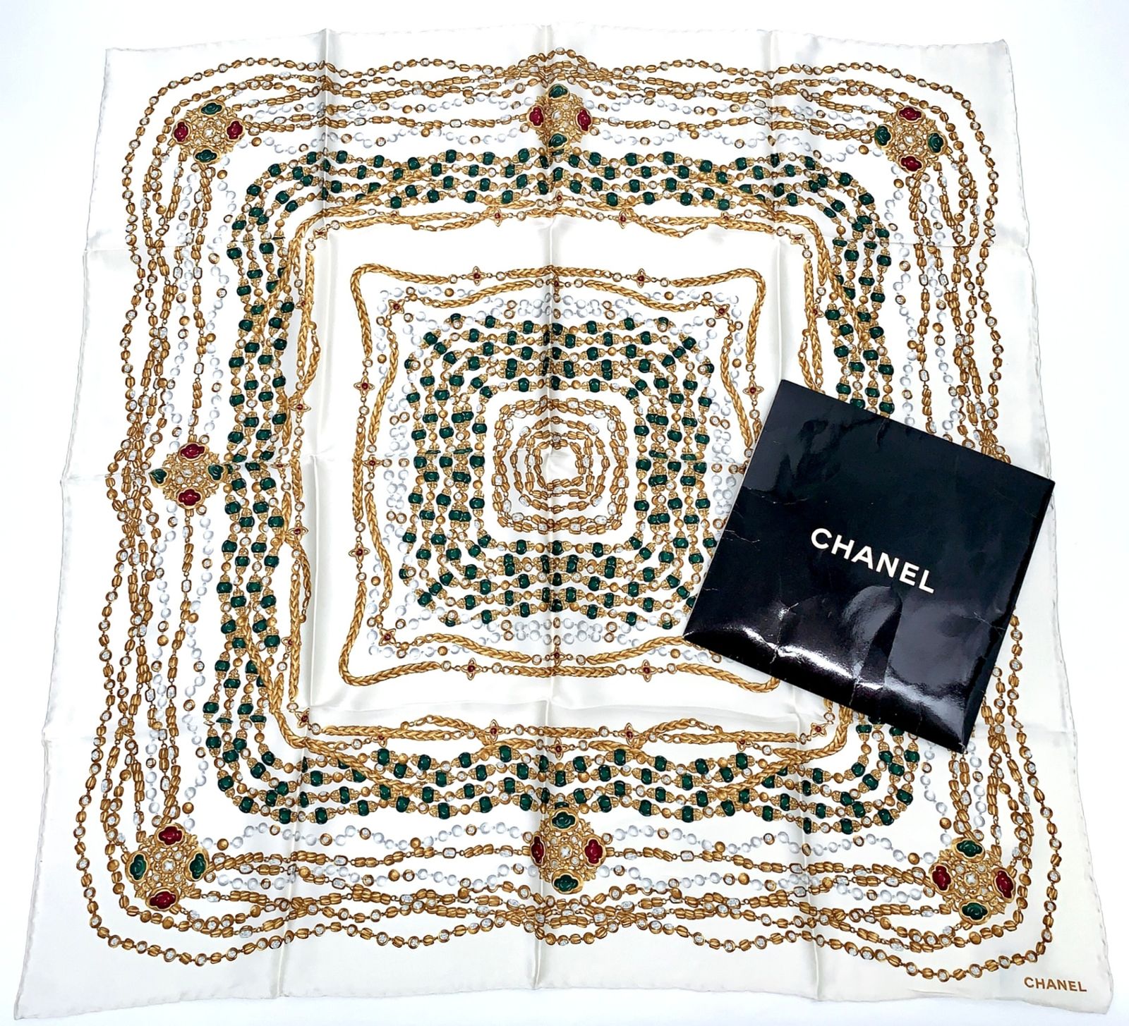 極美品 CHANEL シャネル シルクスカーフ 大判 グリポア
