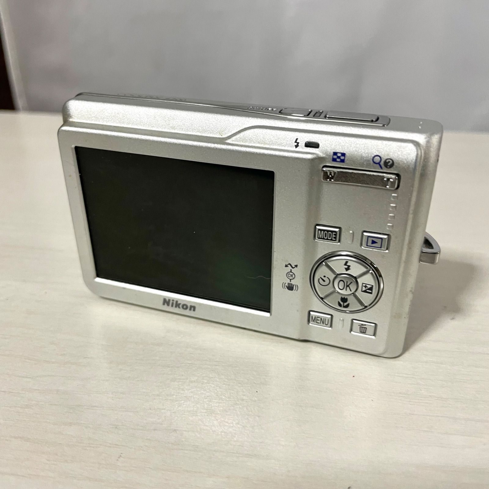 ○Nikon ニコン COOLPIX S200 ジャンク デジカメ デジタルカメラ