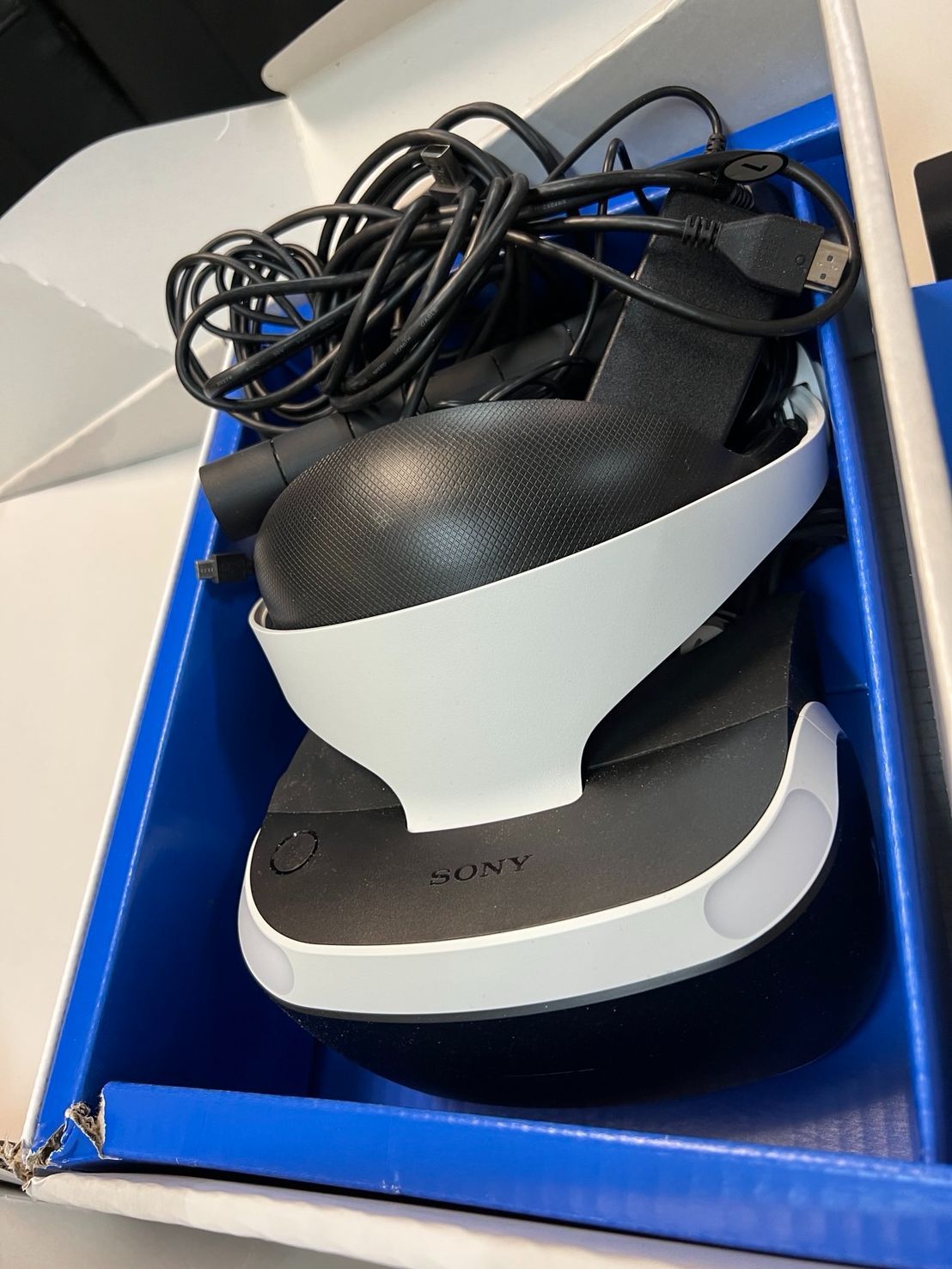後期モデル】PSVR カメラ同梱版 CUH-ZVR2 すぐ遊べるセット