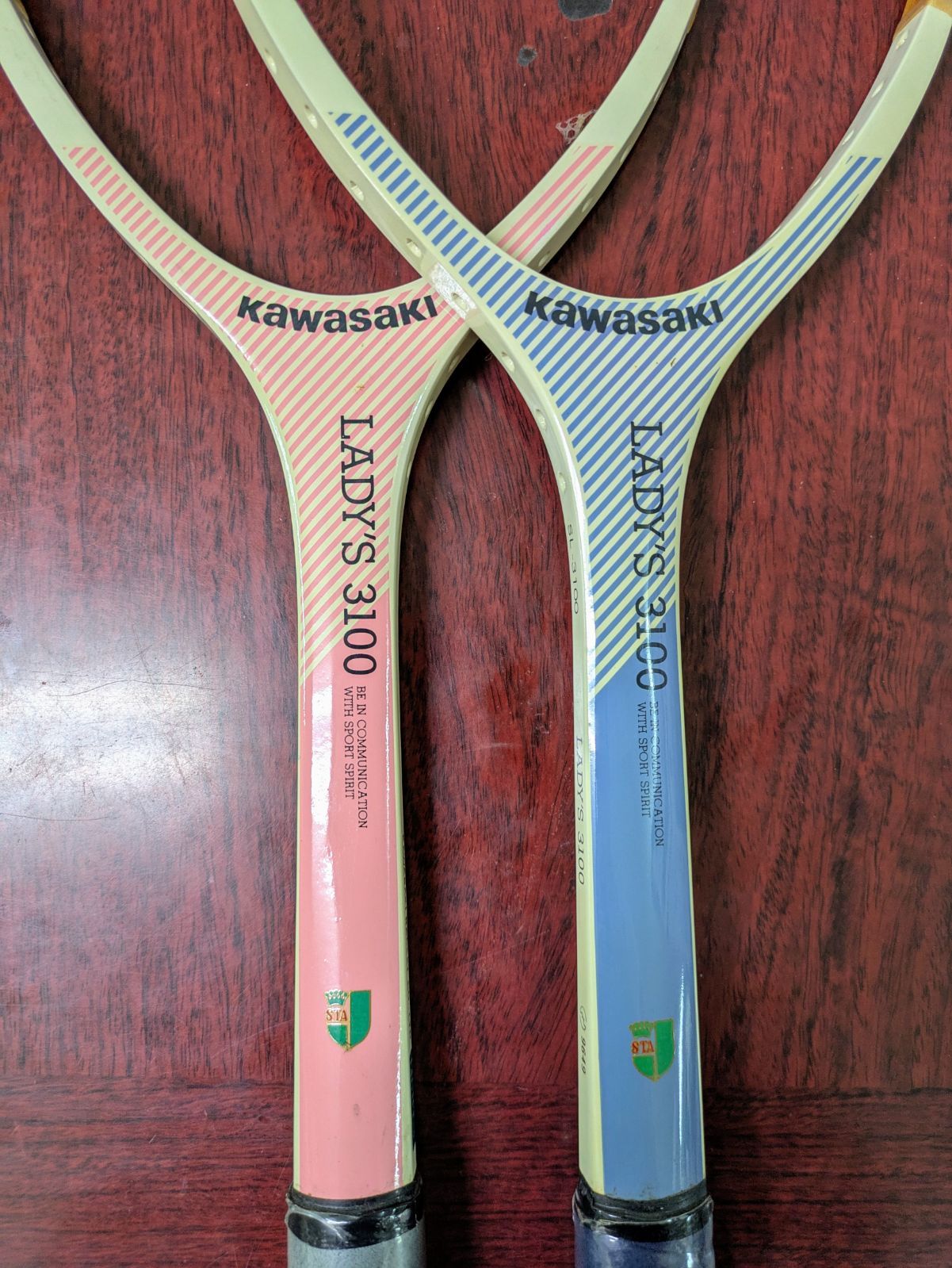 【新品・未使用品】Kawasakiテニスラケット(軟式)　レトロ　ビンテージ カワサキ - テニス ラケット カワサキ KAWASAKI レトロ