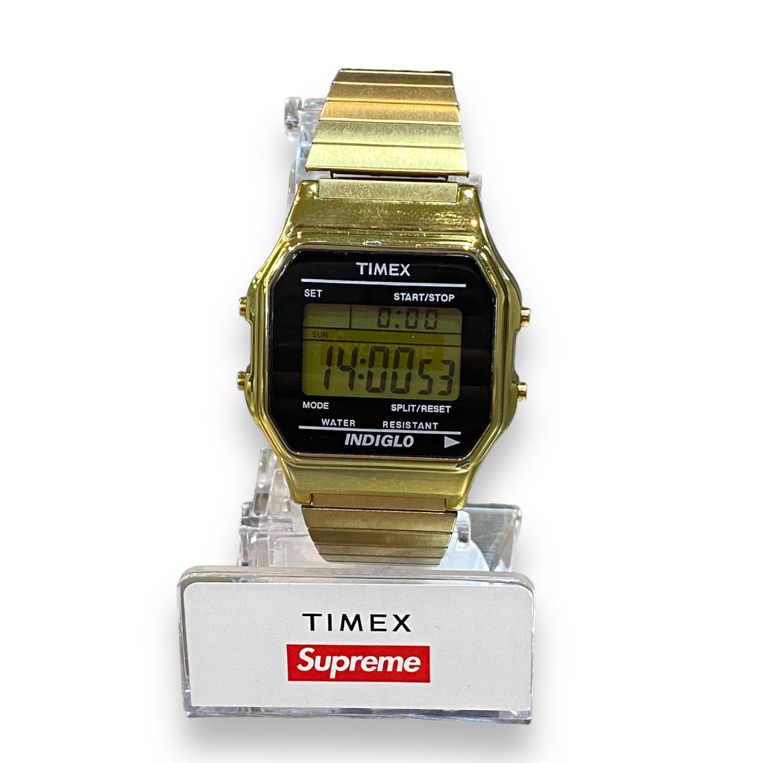 SUPREME × TIMEX 19AW Digital Watch 腕時計 - メルカリ