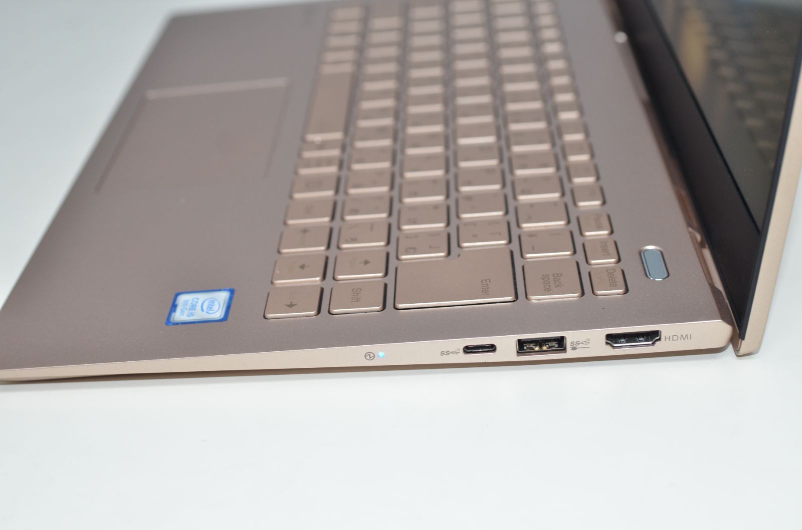 中古良品ノートパソコン NEC PC-PM550NAG Windows11+office 爆速