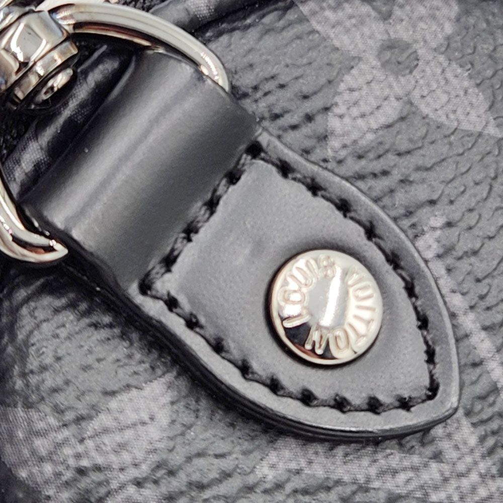 ルイヴィトン LOUISVUITTON モノグラムエクリプス ポルトモネクレ