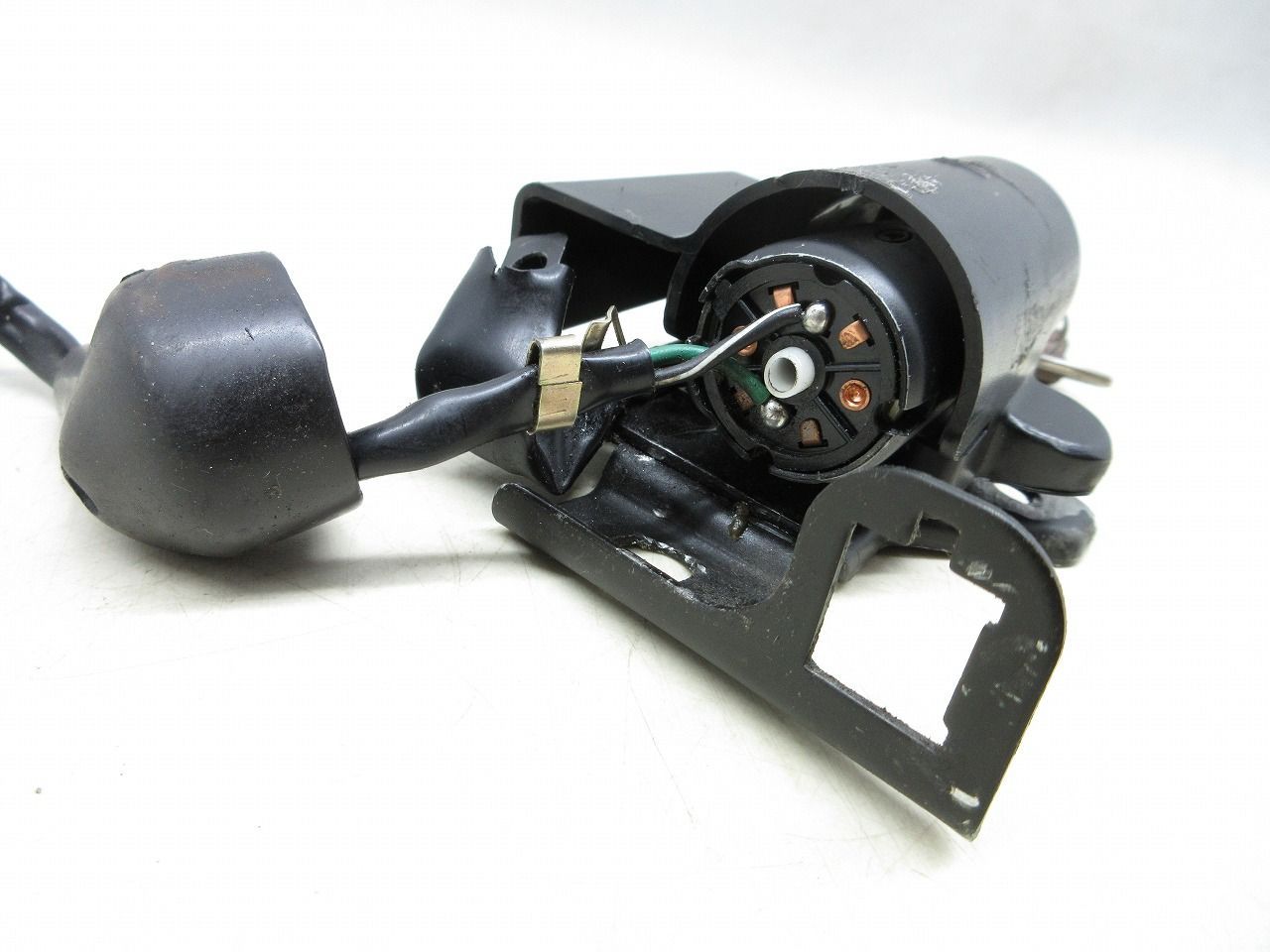 メインキー|タンクキャップ|ヘルメットホルダー 鍵1本付