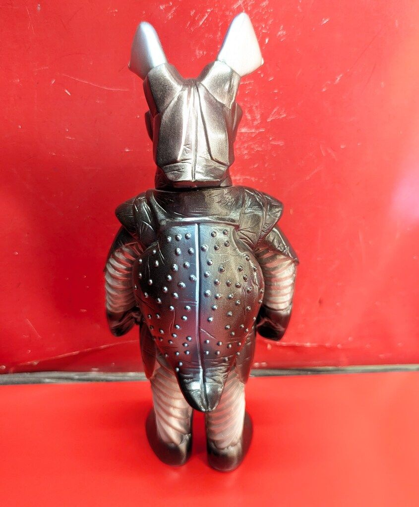 マルサン ベスト 世紀の大怪獣 ゼットン 黒成型/黄色/銀/青塗装