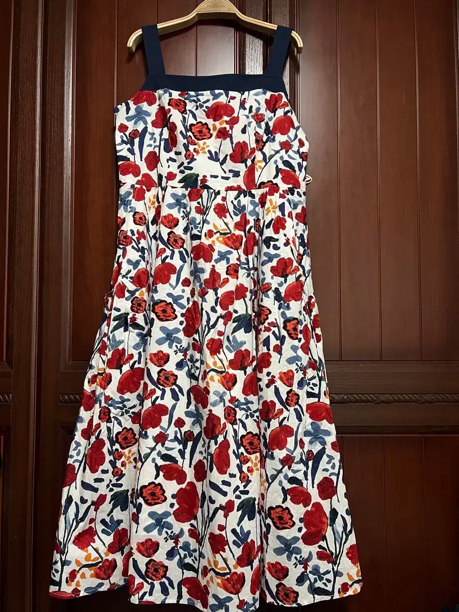 Floral Suspender