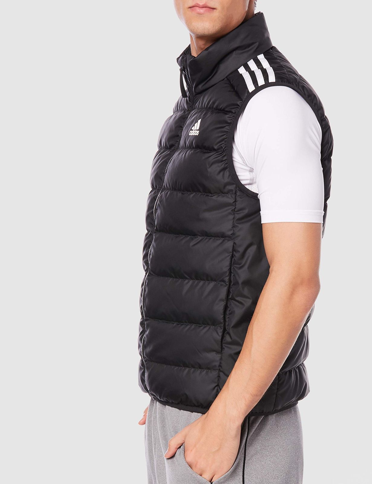 アディダス] ダウン エッセンシャルズ ダウンベスト IZG11 メンズ