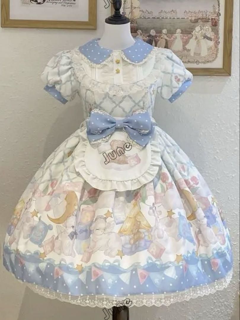 ロリータワンピース