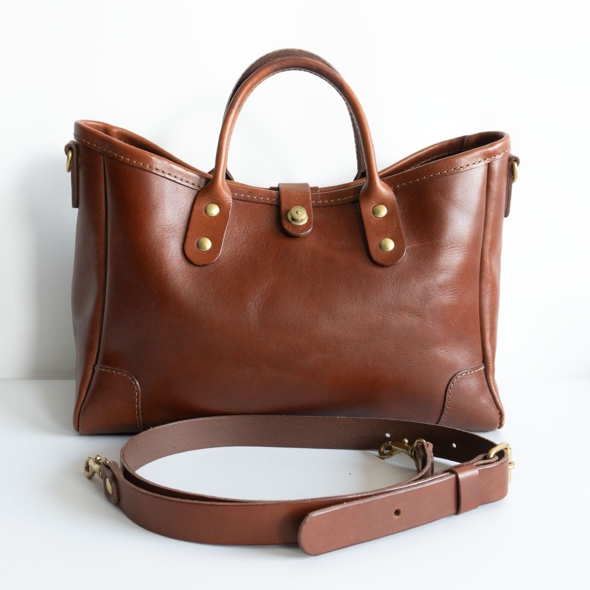 HERZ ヘルツ 横型2wayトートバッグ(T-146) チョコ セミオーダー品 ロングセラーモデル】 HERZ ヘルツ 【横型 2way トートバッグ(T