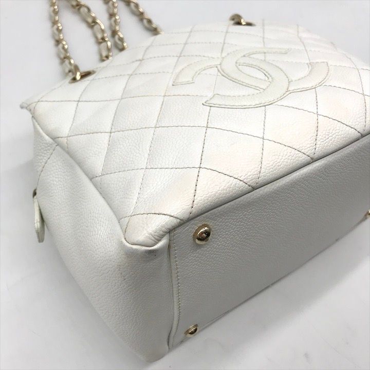 良品 CHANEL シャネル ココマーク キャビアスキン レザー 良品 CHANEL シャネル ココマーク キャビアスキン レザー