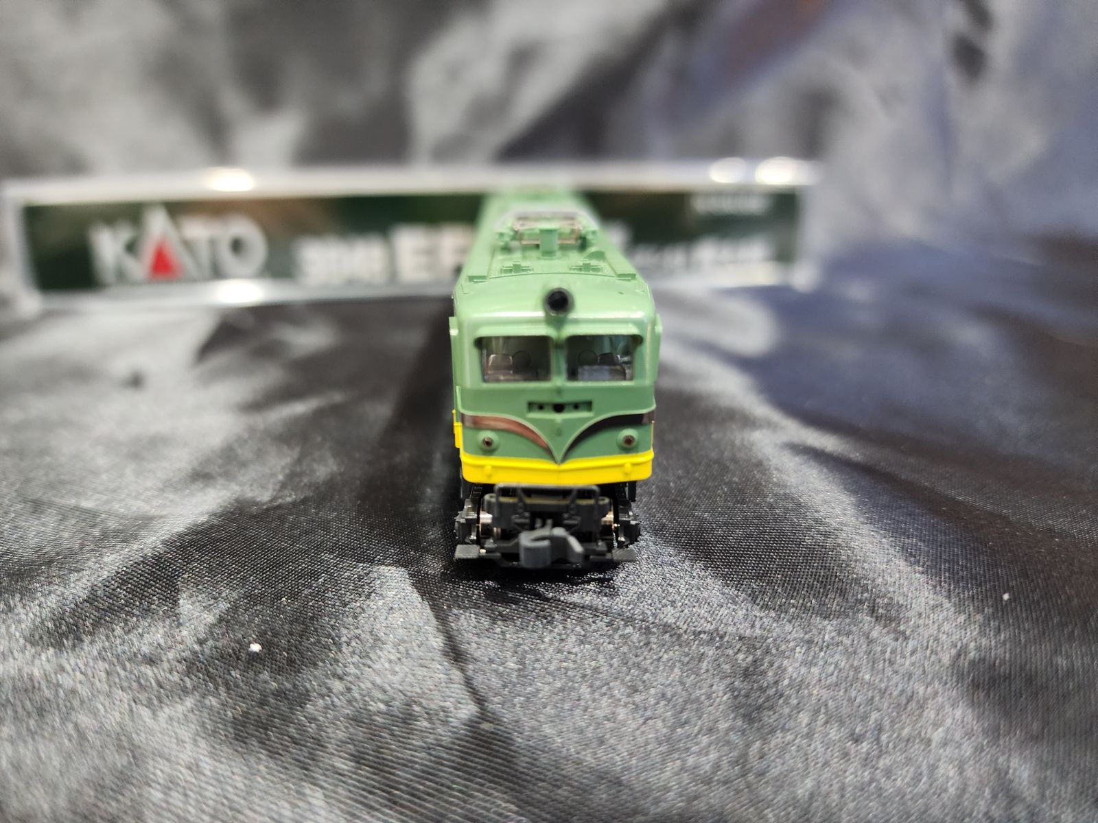 KATO 3048 EF58 初期形 大窓 ヒサシ付 青大将 鉄道模型 Nゲージ