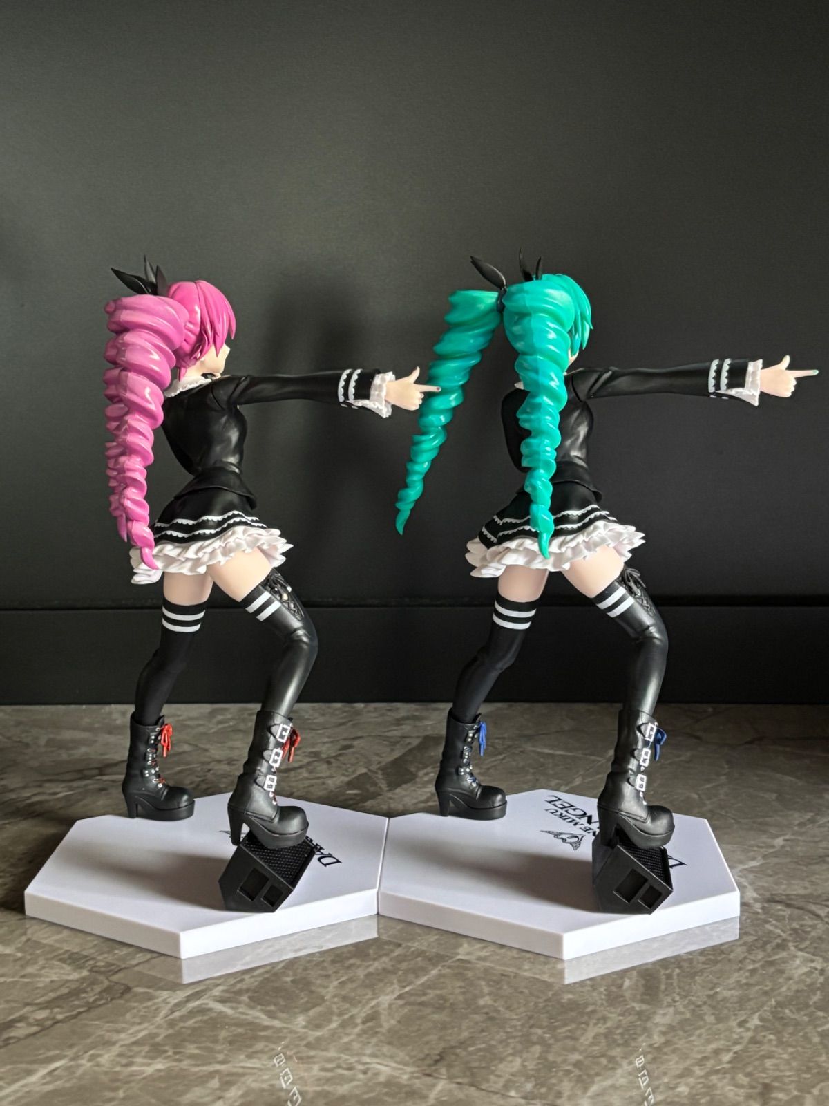 OneMall provides Mercari products: 初音ミク DARK ANGEL ダーク