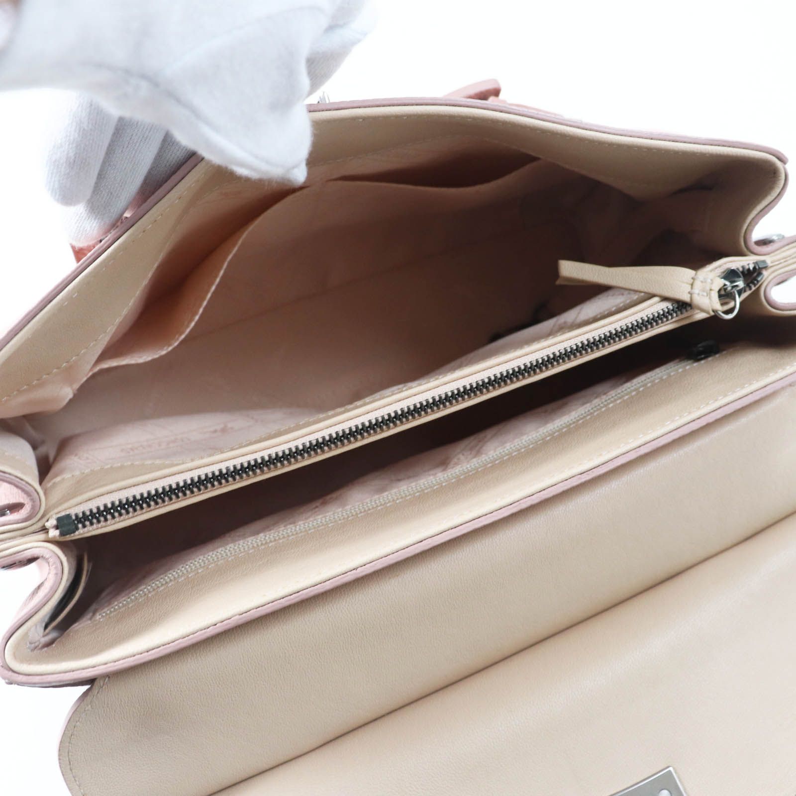 美品◎Longchamp ロンシャン 2077886258 Madeleine マドレーヌ ロゴ型  